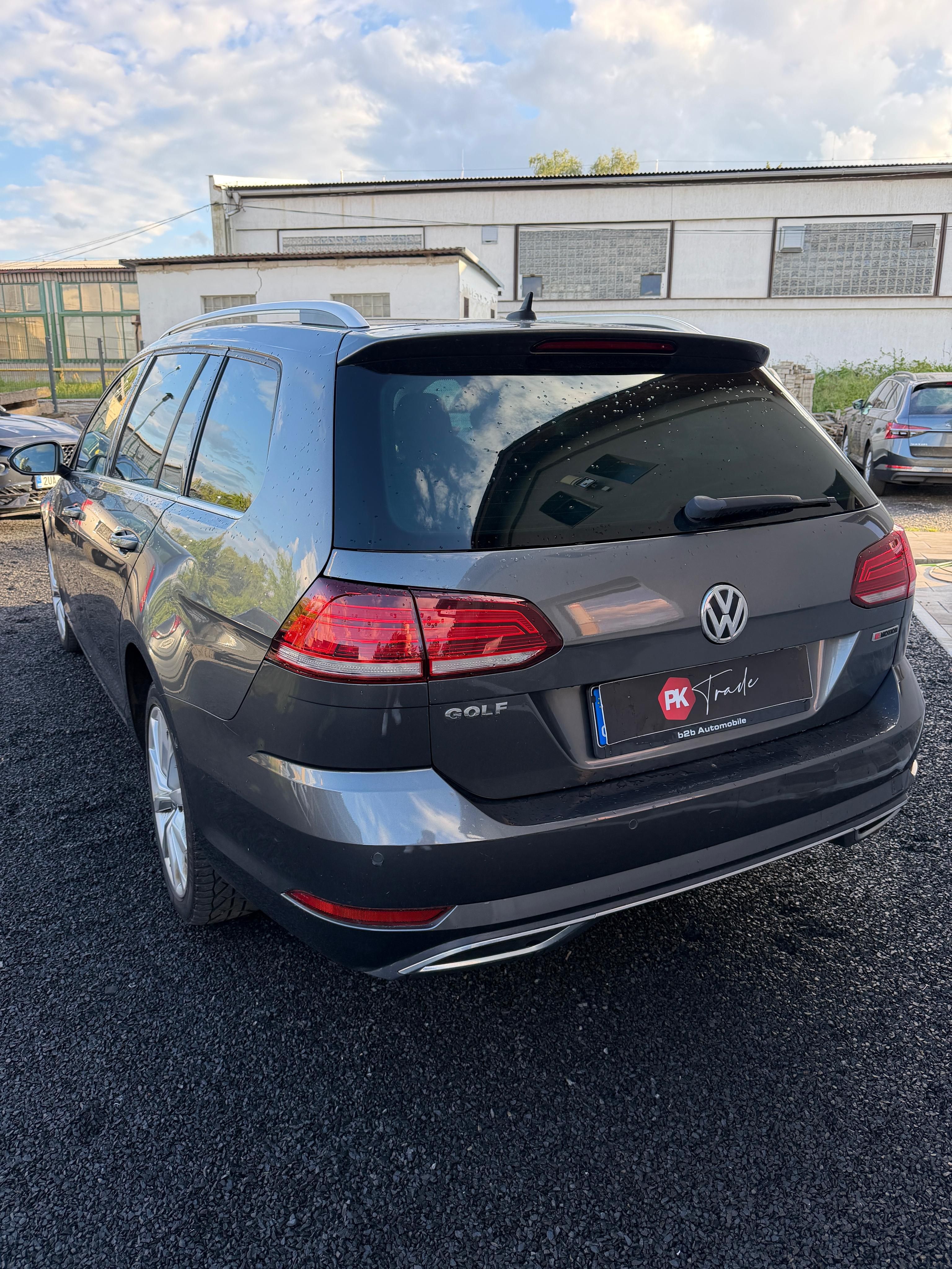 Volkswagen Golf, 2.0 TDI 110 kw DSG Highline - fotka 6