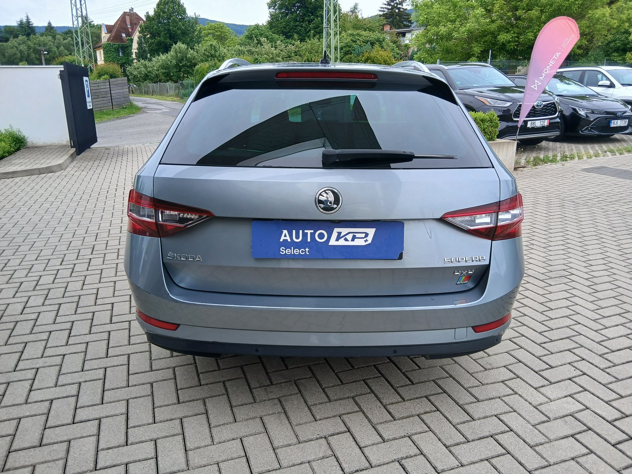 Škoda Superb, 2.0 TDI 140kW 4x4 L&K DSG - fotka 5