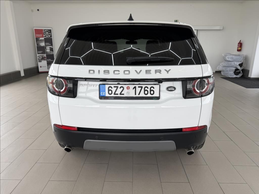 Land Rover Discovery Sport, 2,0 TD4 AWD, tažné, kamera, ČR - fotka 4