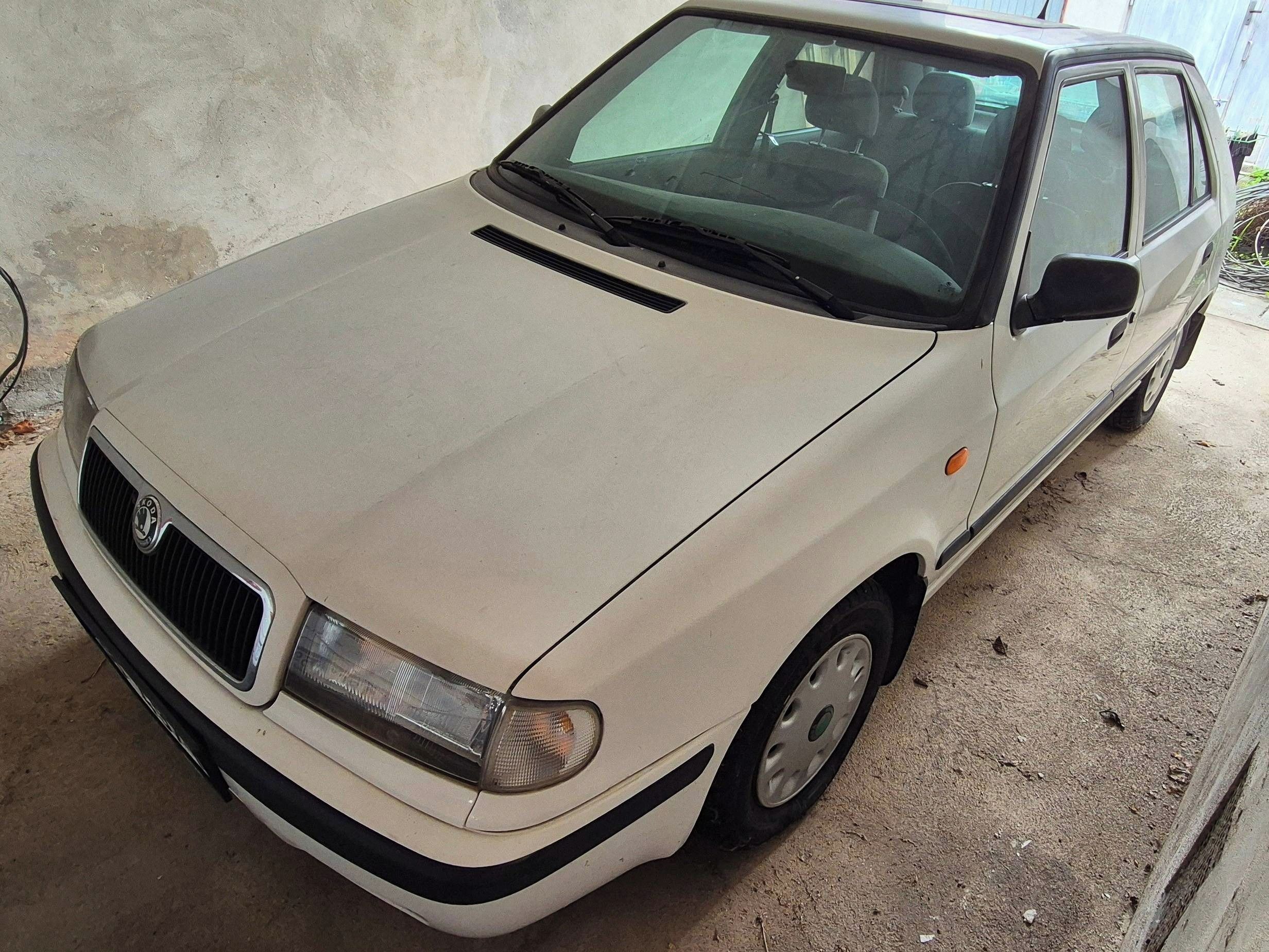 Škoda Felicia, Felicia 1.6 MPI KLIMA 163tkm - fotka 4
