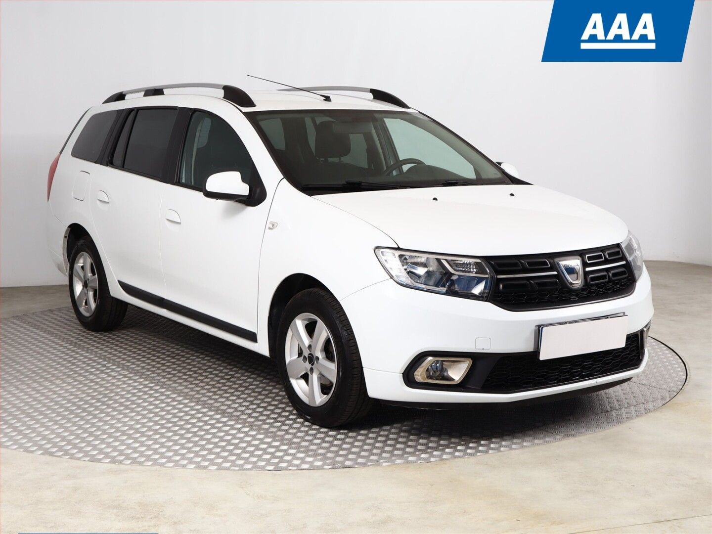 Dacia Logan, 1.0 SCe, ČR,1.maj, Klima