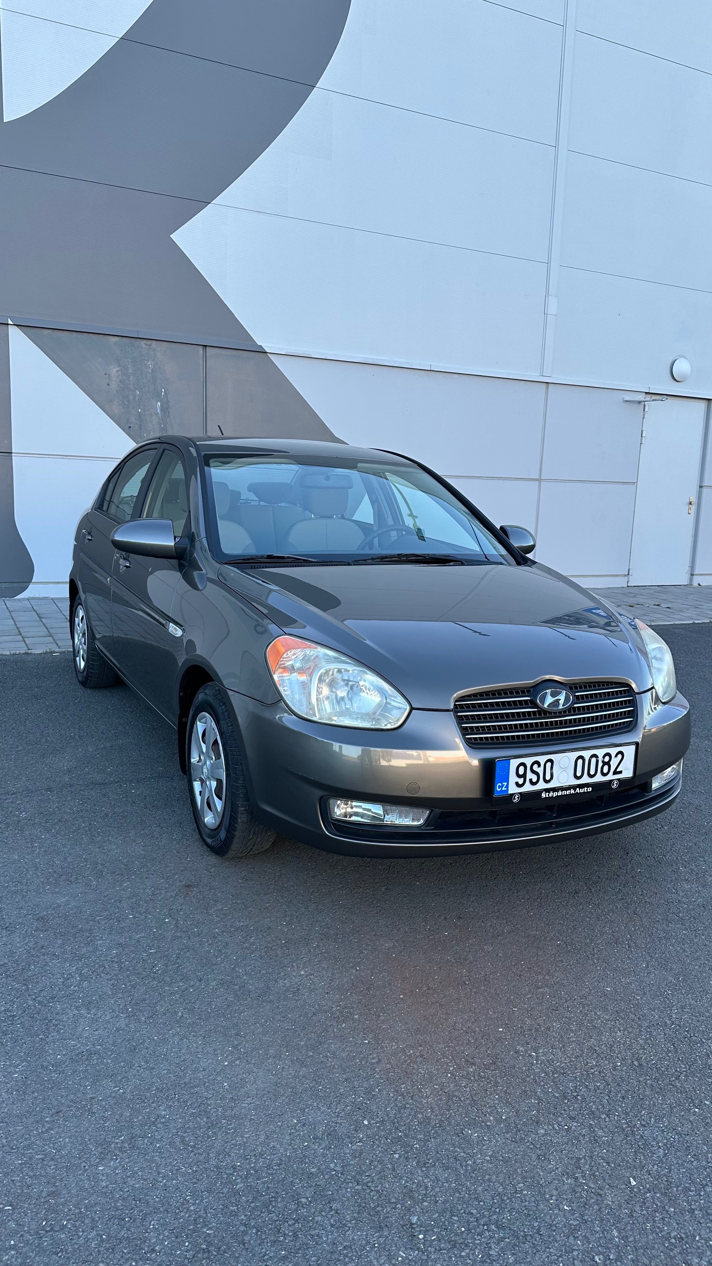 Hyundai Accent, Hyundai Accent, 1.4., 41 000km - fotka 3