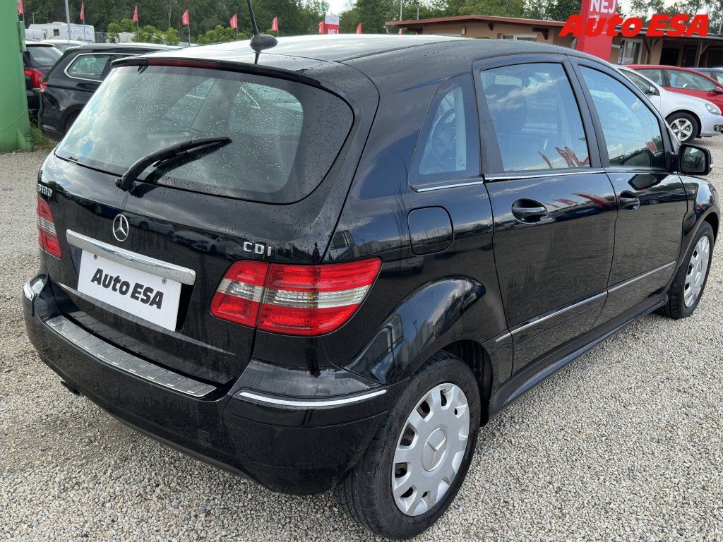Mercedes-Benz Třídy B, 2.0d - fotka 6