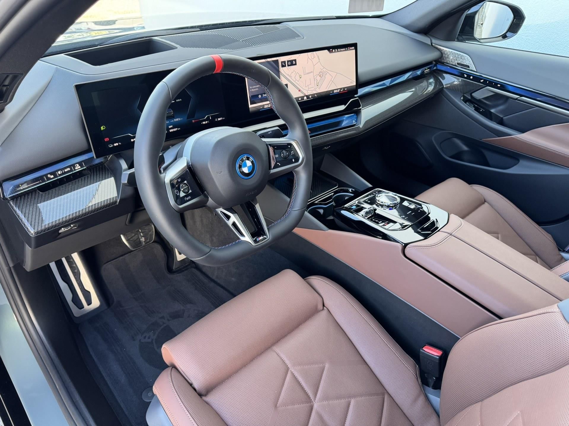 BMW i5, i5 M60 xDrive M PRO - fotka 5