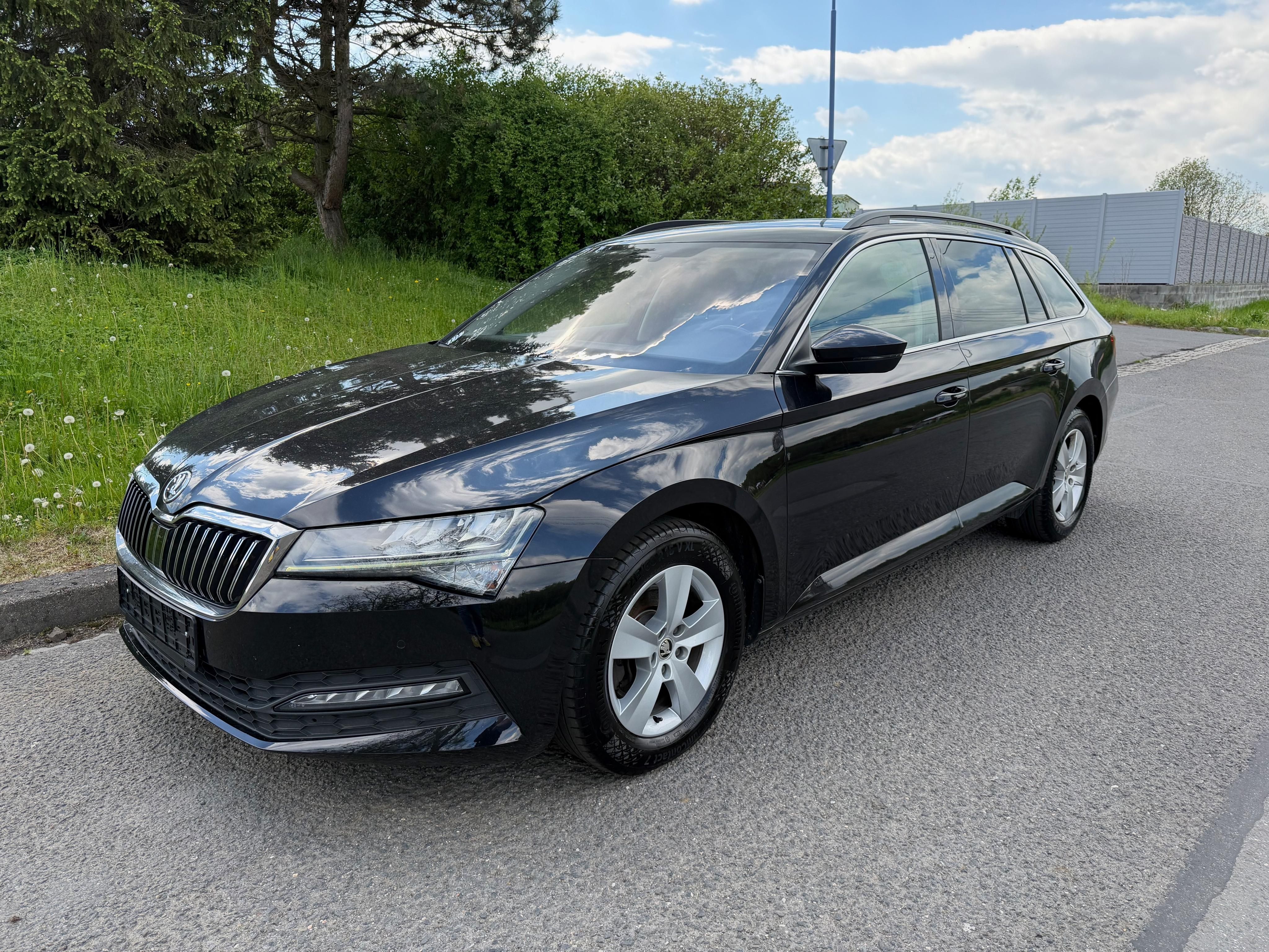 Škoda Superb, 2.0TDi 110kw DSG 1.maj