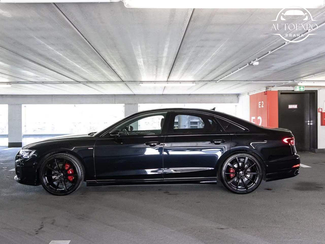 Audi A8, 50 TDI quattro S line Matrix - fotka 3