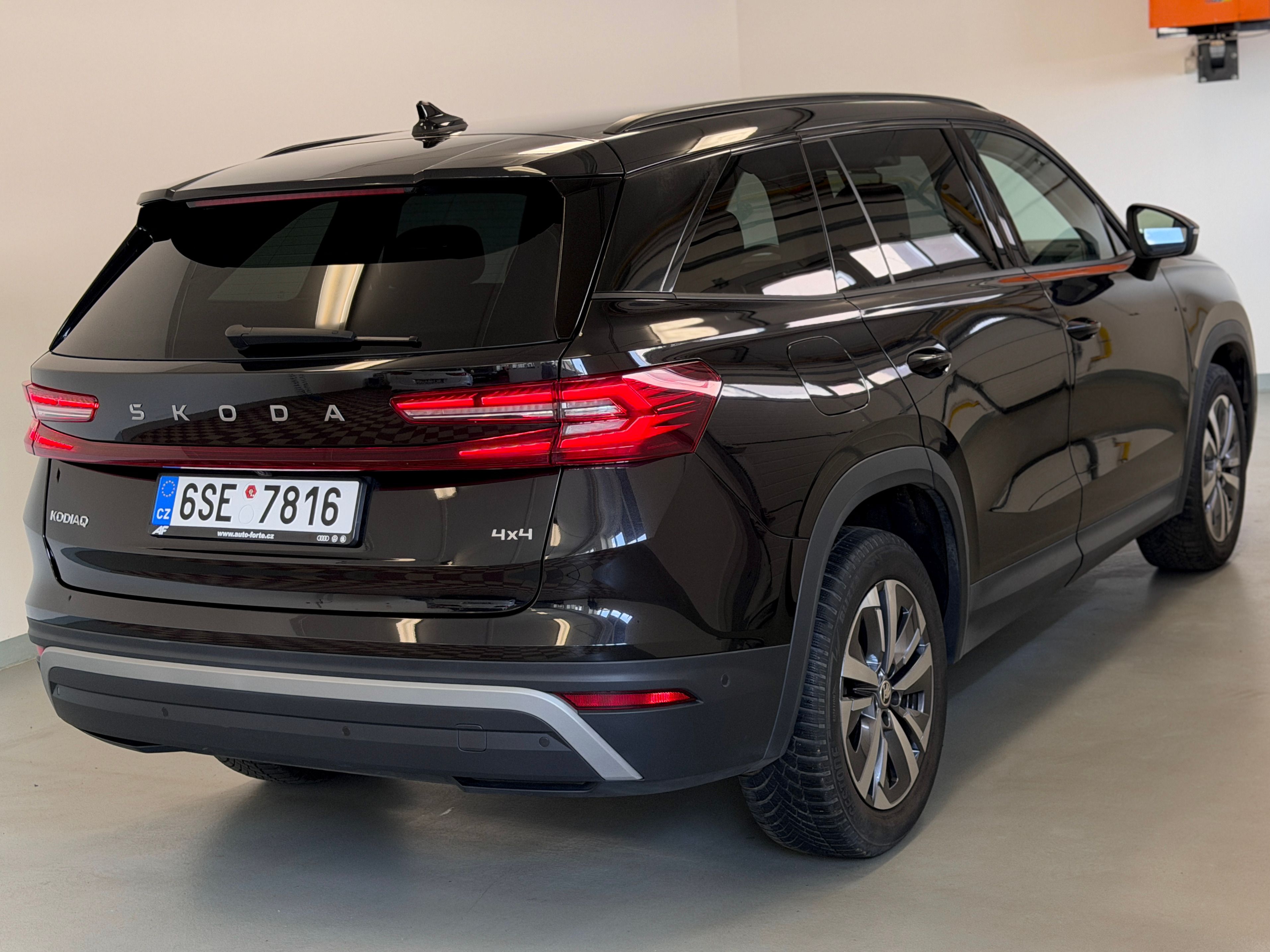 Škoda Kodiaq, 2.0 TDI  DSG 4x4 Exclusive - fotka 6