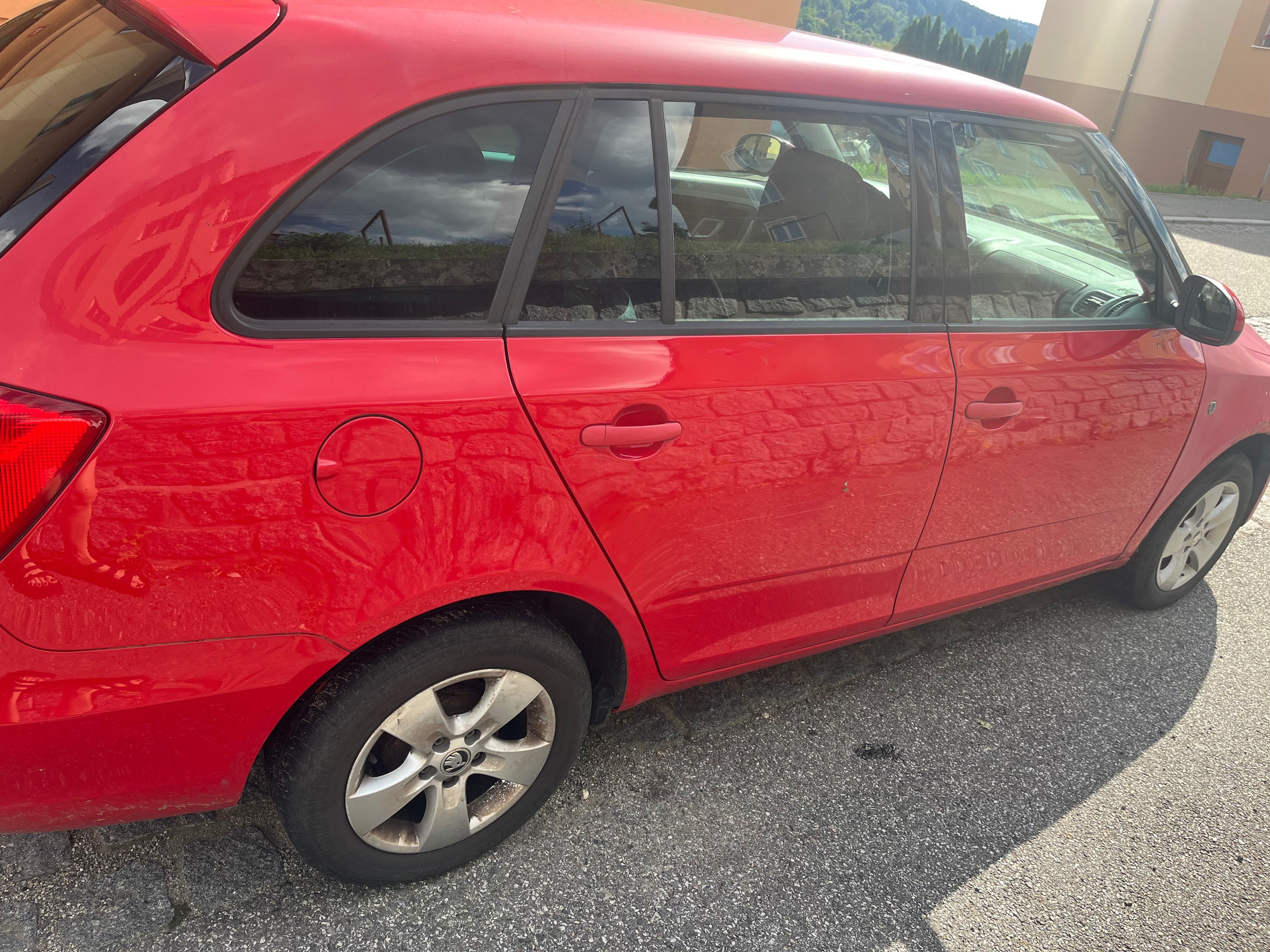 Škoda Fabia - fotka 4