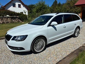 2.0TDi manuál…bíla metalíza