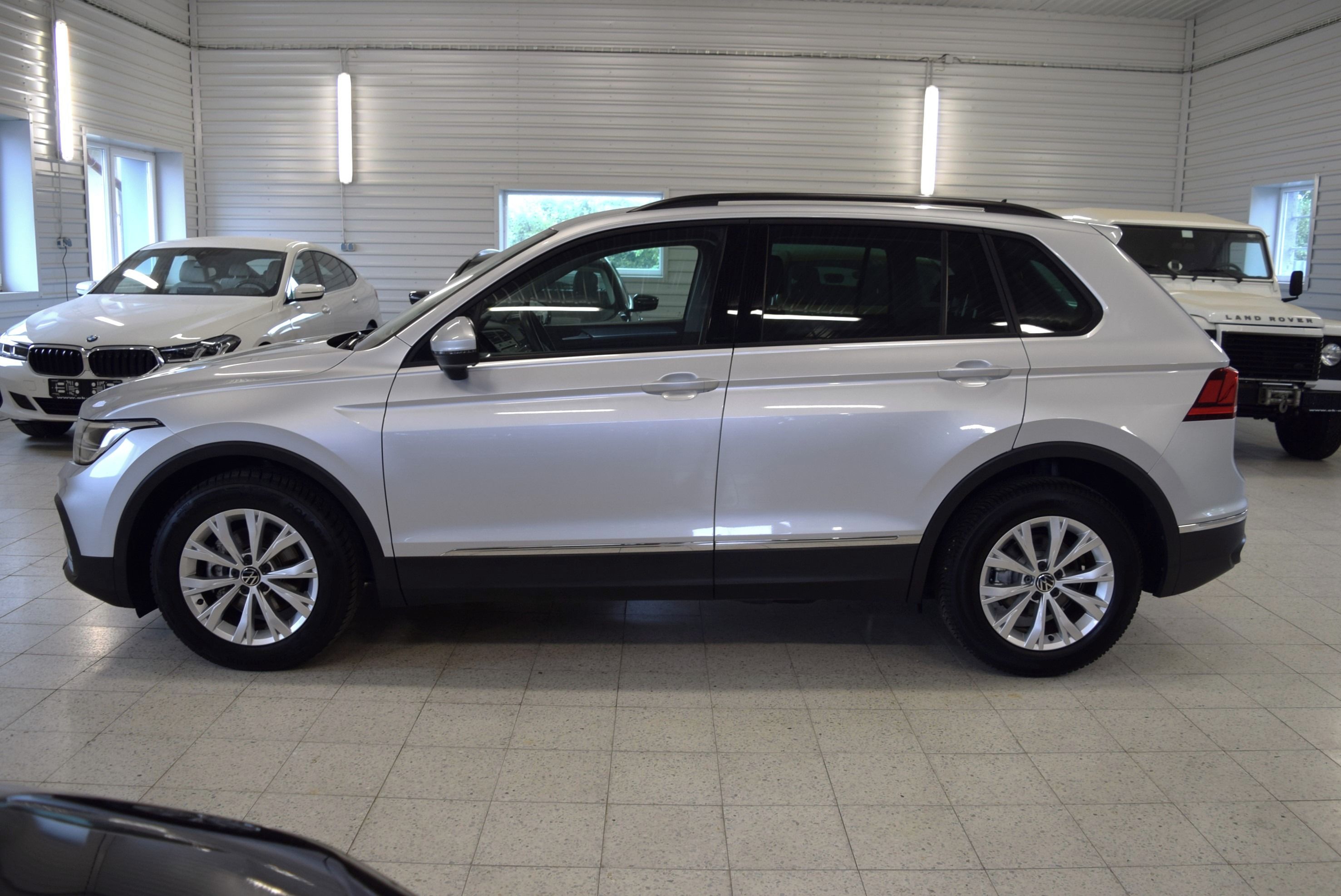 Volkswagen Tiguan, 2.0 TDI DSG 110 kW 2021-DPH - fotka 2