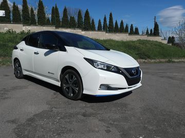 62kwh - 160kw, 70 tis km TEKNA