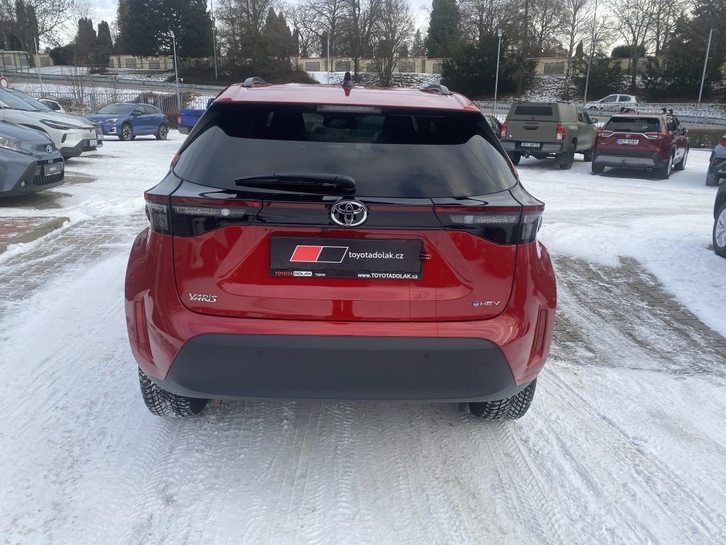 Toyota Yaris Cross, 1.5 Hybrid 116 2x4 Style - fotka 4
