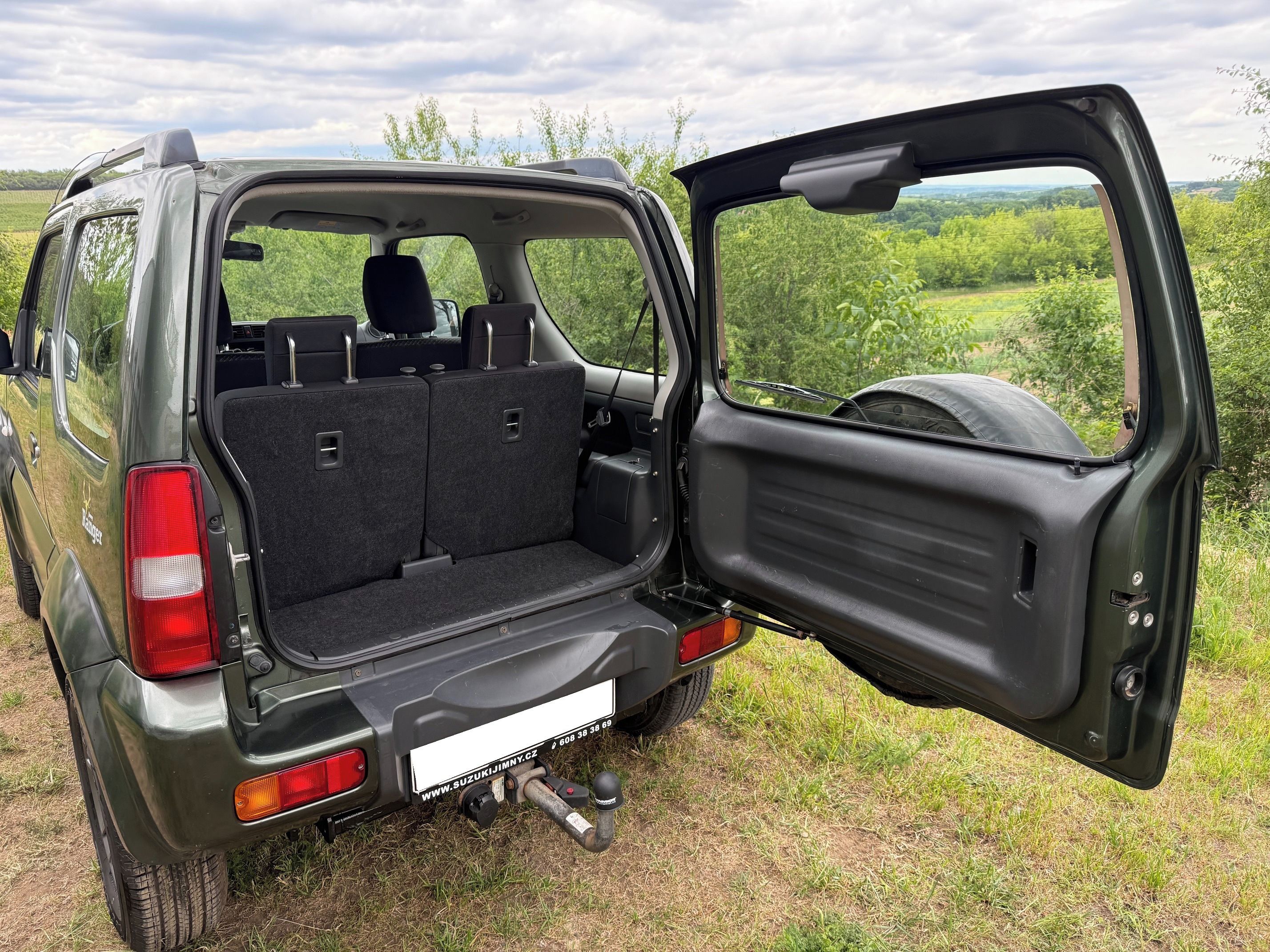 Suzuki Jimny, 1.3 VVT RANGER 4x4, ALU, TZ - fotka 5