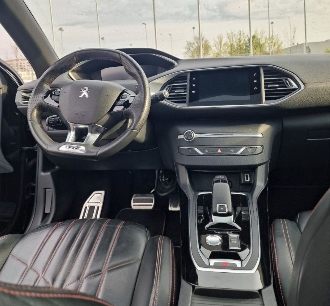 Peugeot 308, Peugeot 308 GT line 1.5 BluHdi - fotka 6