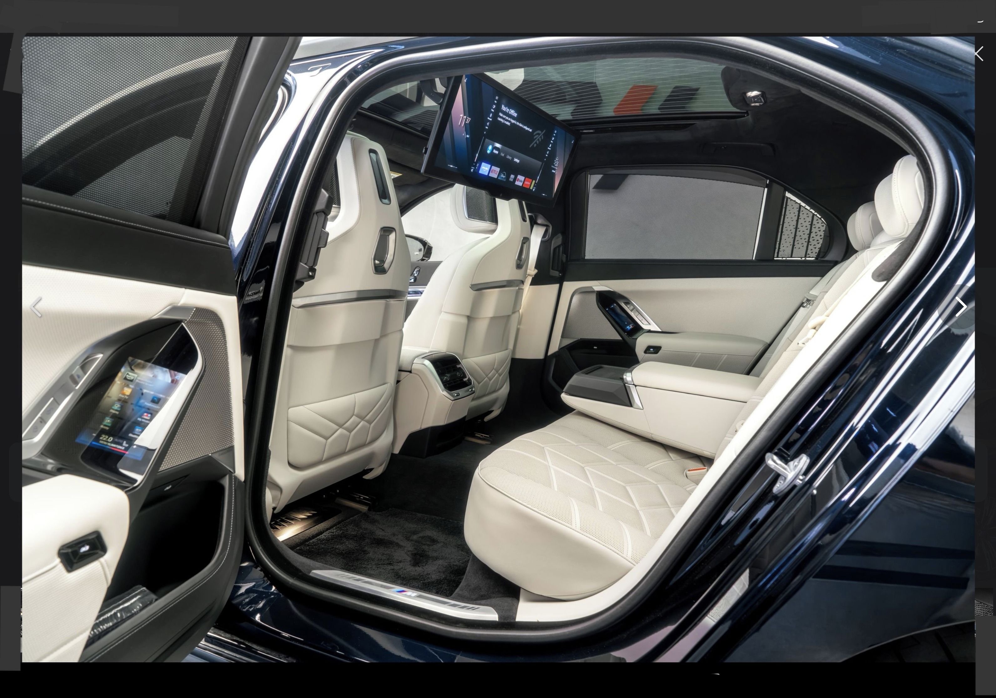 BMW i7, 760xdrive,2026,4980km,M,Carbon - fotka 4