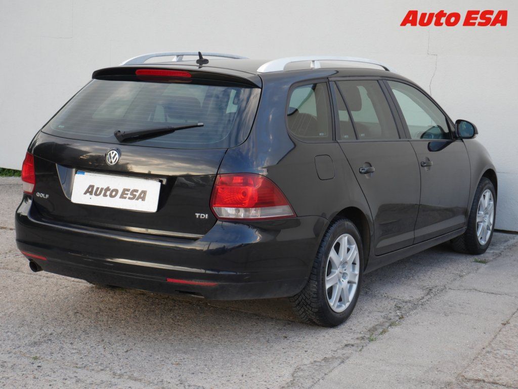 Volkswagen Golf, 1.6 TDi - fotka 6
