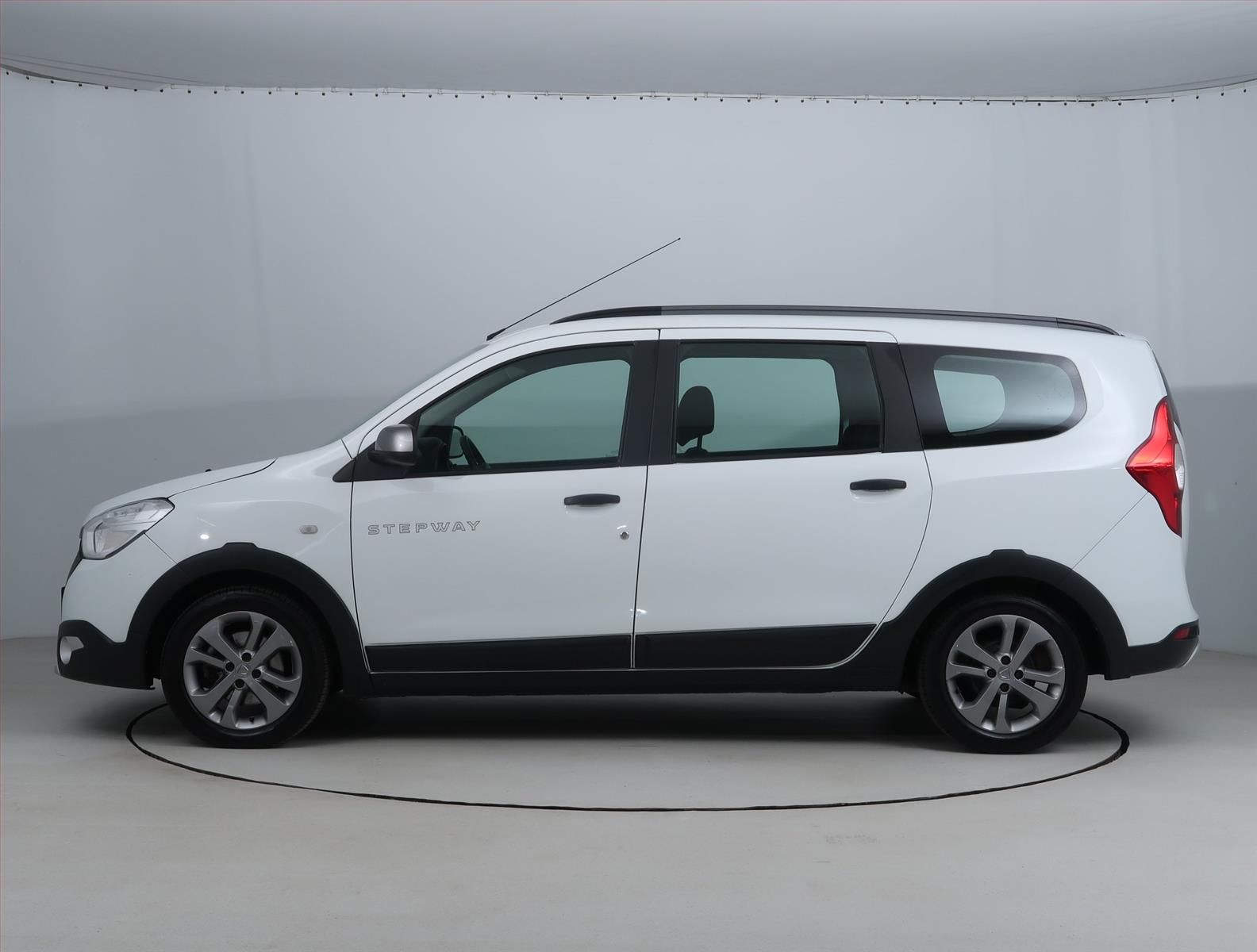 Dacia Lodgy, 1.2 TCe, Serv.kniha, Tempomat - fotka 3
