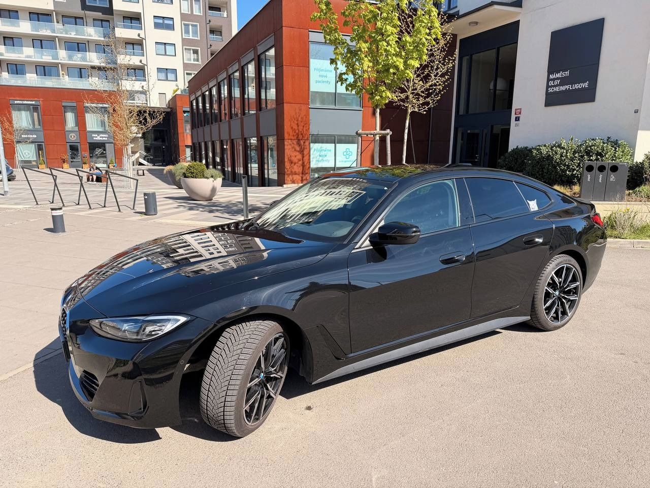 BMW Řada 4, 420D - fotka 6