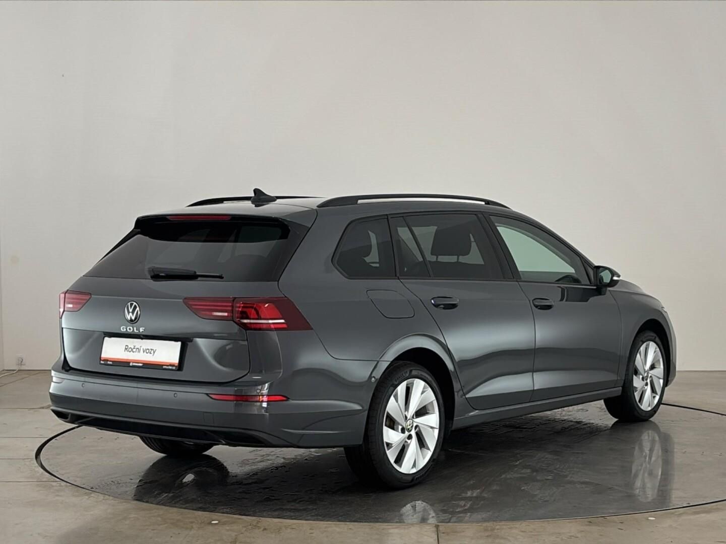 Volkswagen Golf, 1.5 TSI / 85 kW People - fotka 2