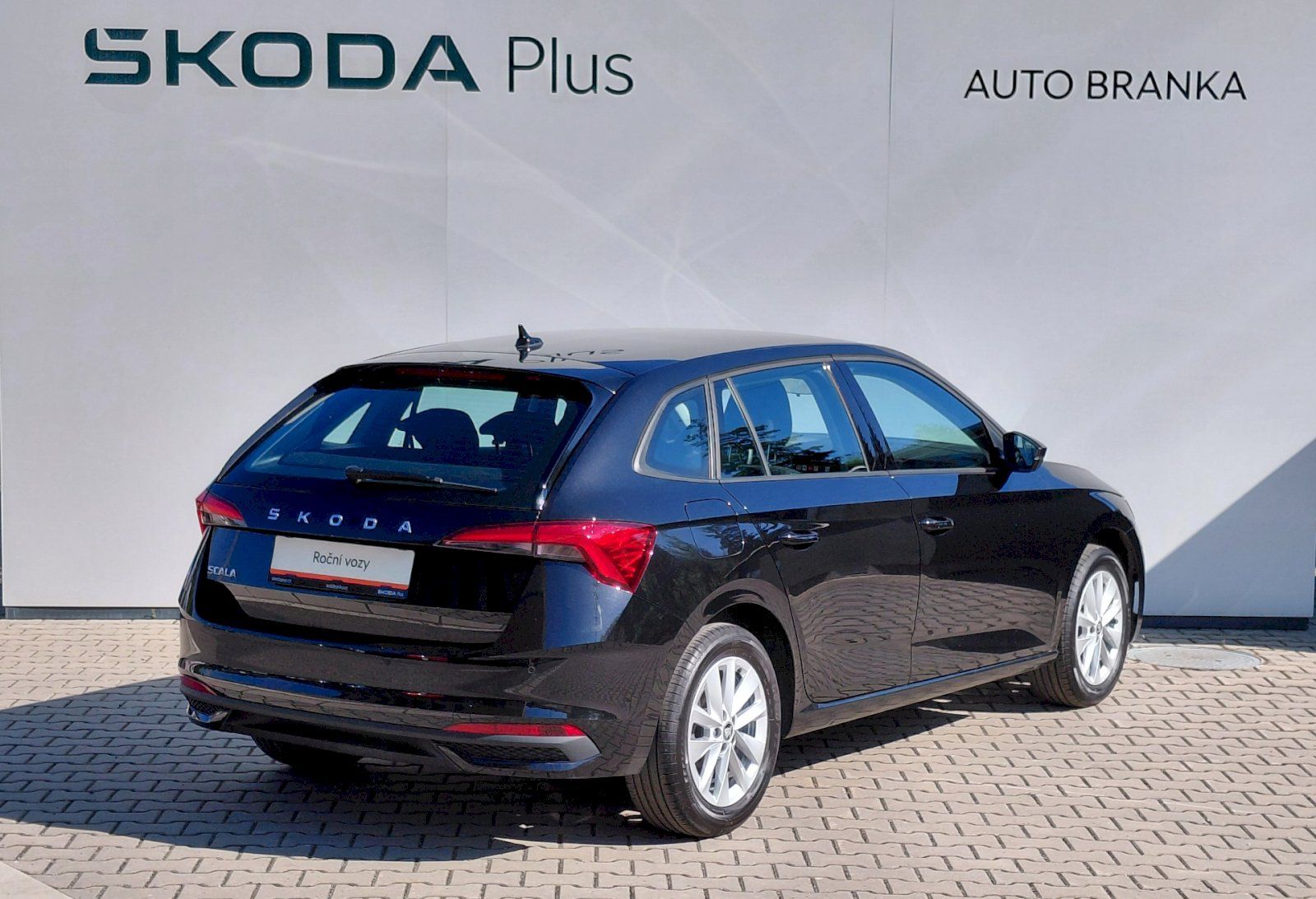 Škoda Scala, 1.0 TSI 85 KW Selection - fotka 2