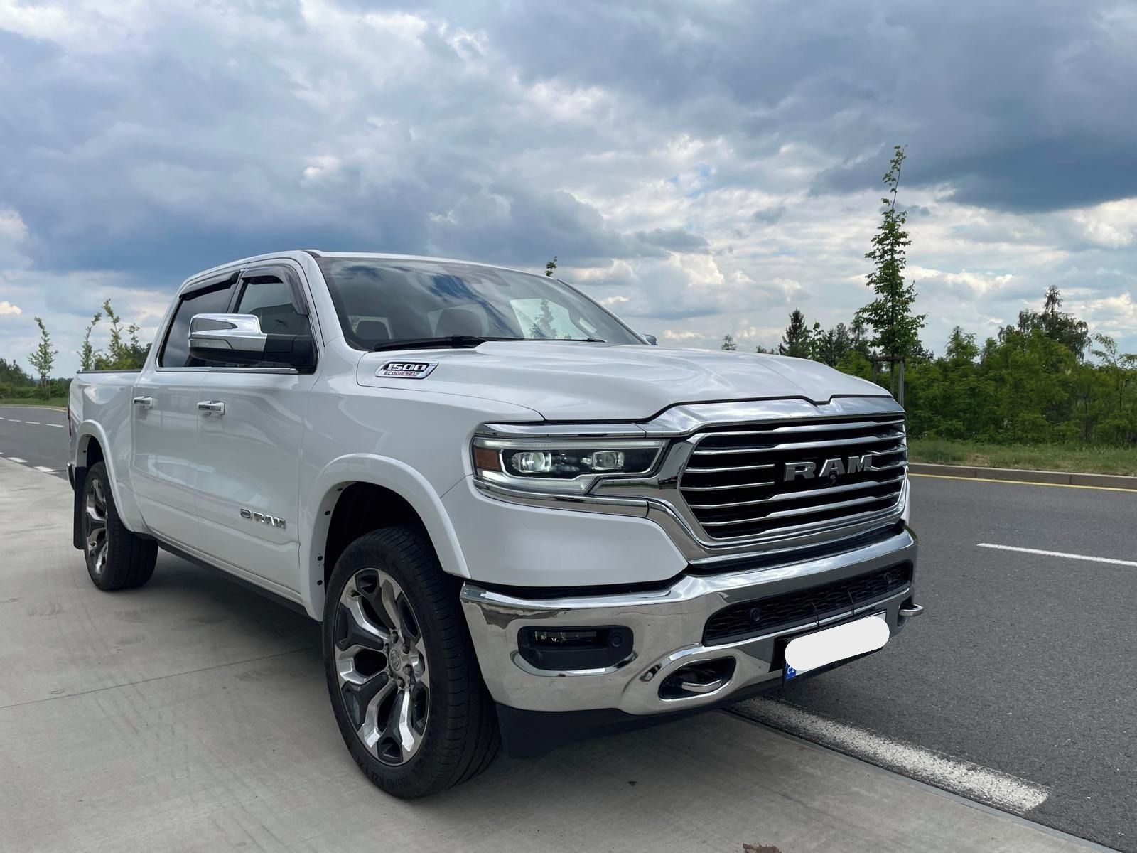 RAM 1500, 1500 ECO DIESEL - fotka 4