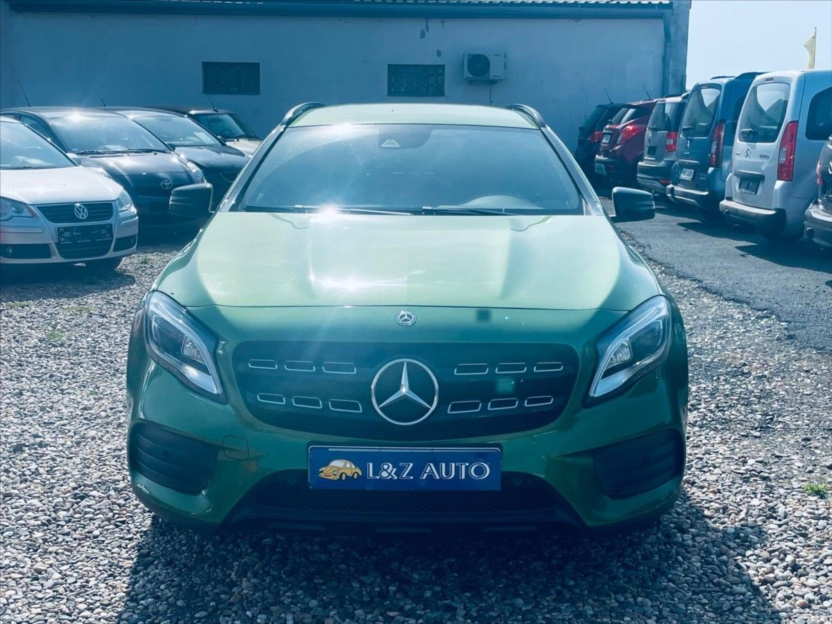 Mercedes-Benz GLA, 2,0 220 4Matic - fotka 3