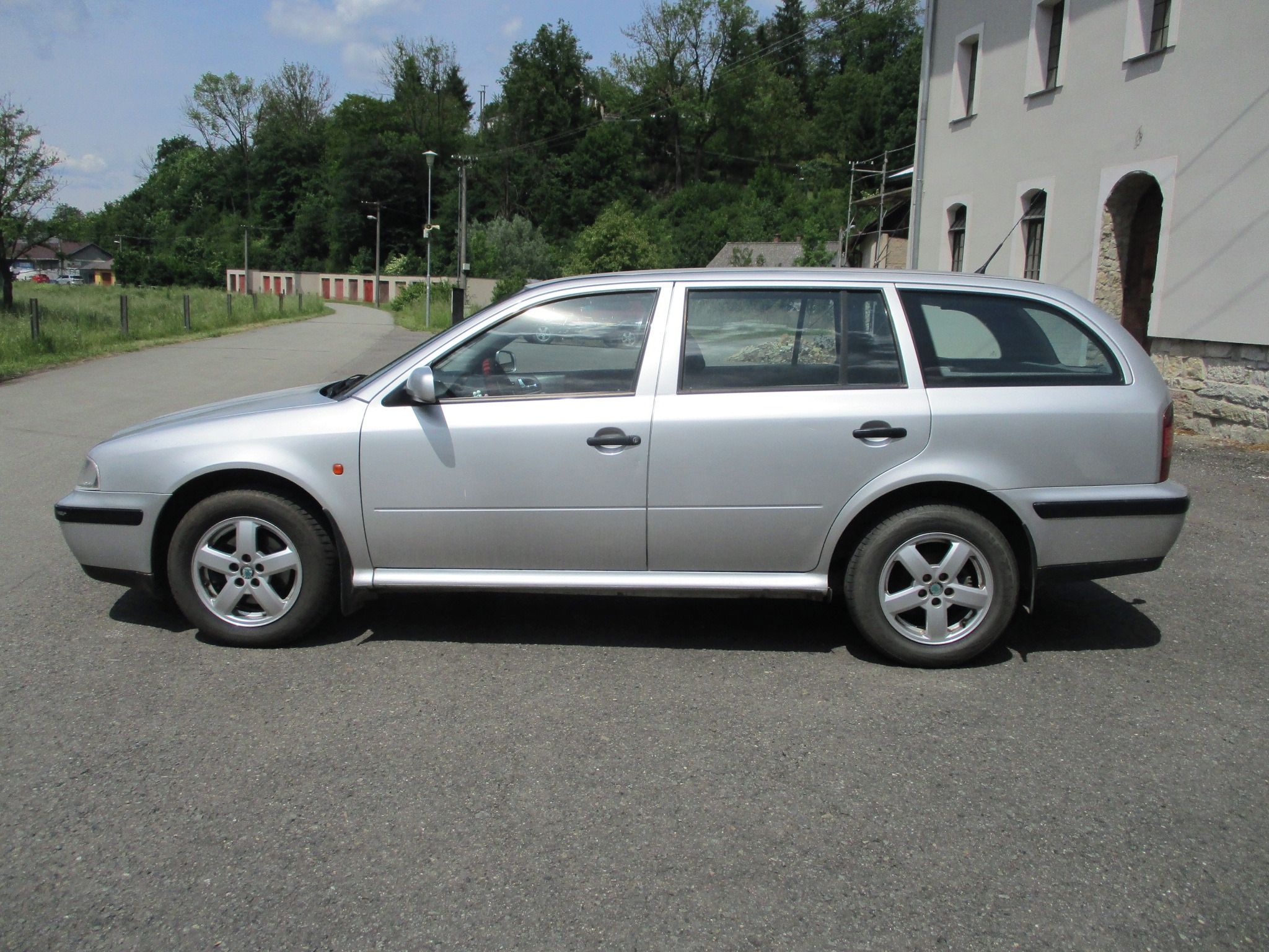Škoda Octavia, 1.9 TDi - tažné zařízení - fotka 2