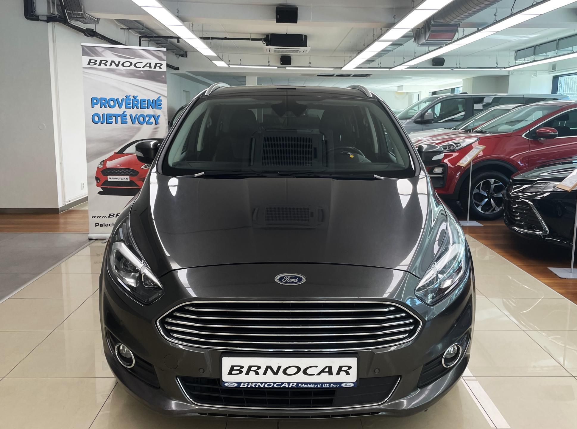 Ford S-MAX, Titanium 132kW AT AWD, 7 MÍST - fotka 2