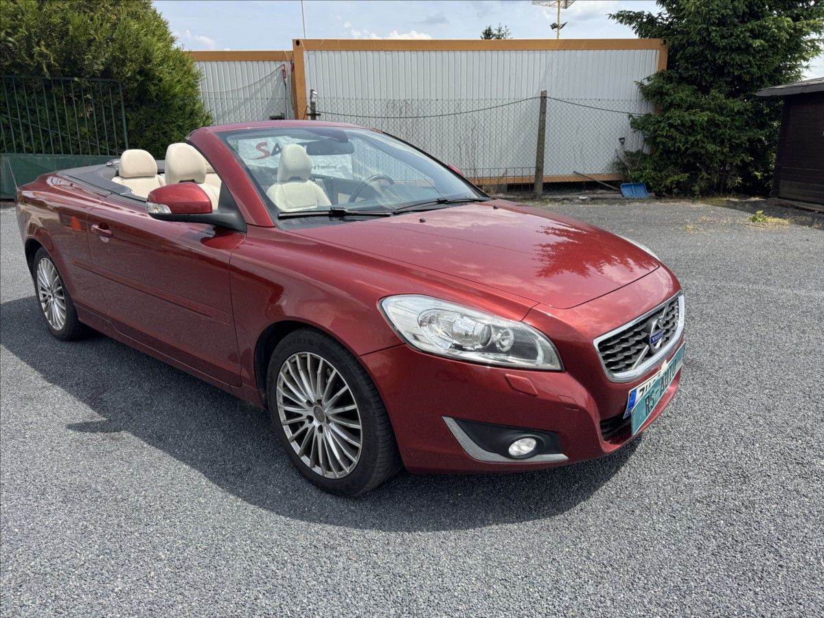 Volvo C70, 2,0 D3 5VÁLEC,DIGIKLIMA,KŮŽE - fotka 3