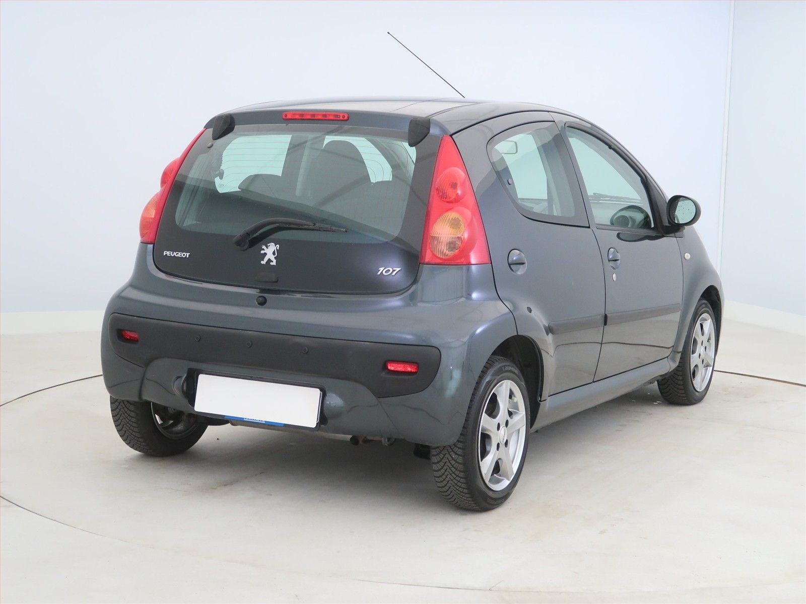 Peugeot 107, 1.0, Klima, El. okna - fotka 5