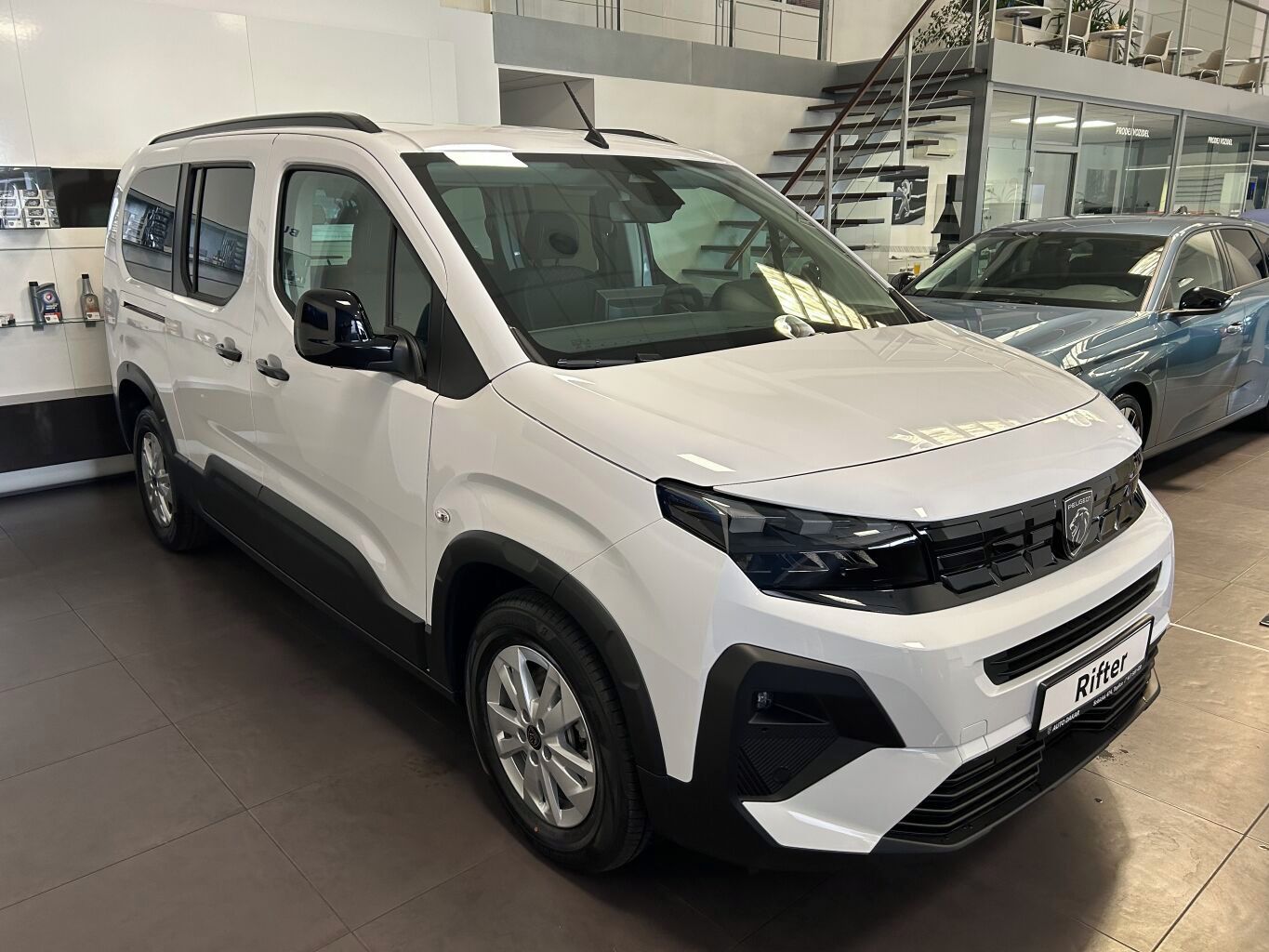 Peugeot Rifter, LONG ALLURE BlueHDi 130 S&S MA - fotka 5