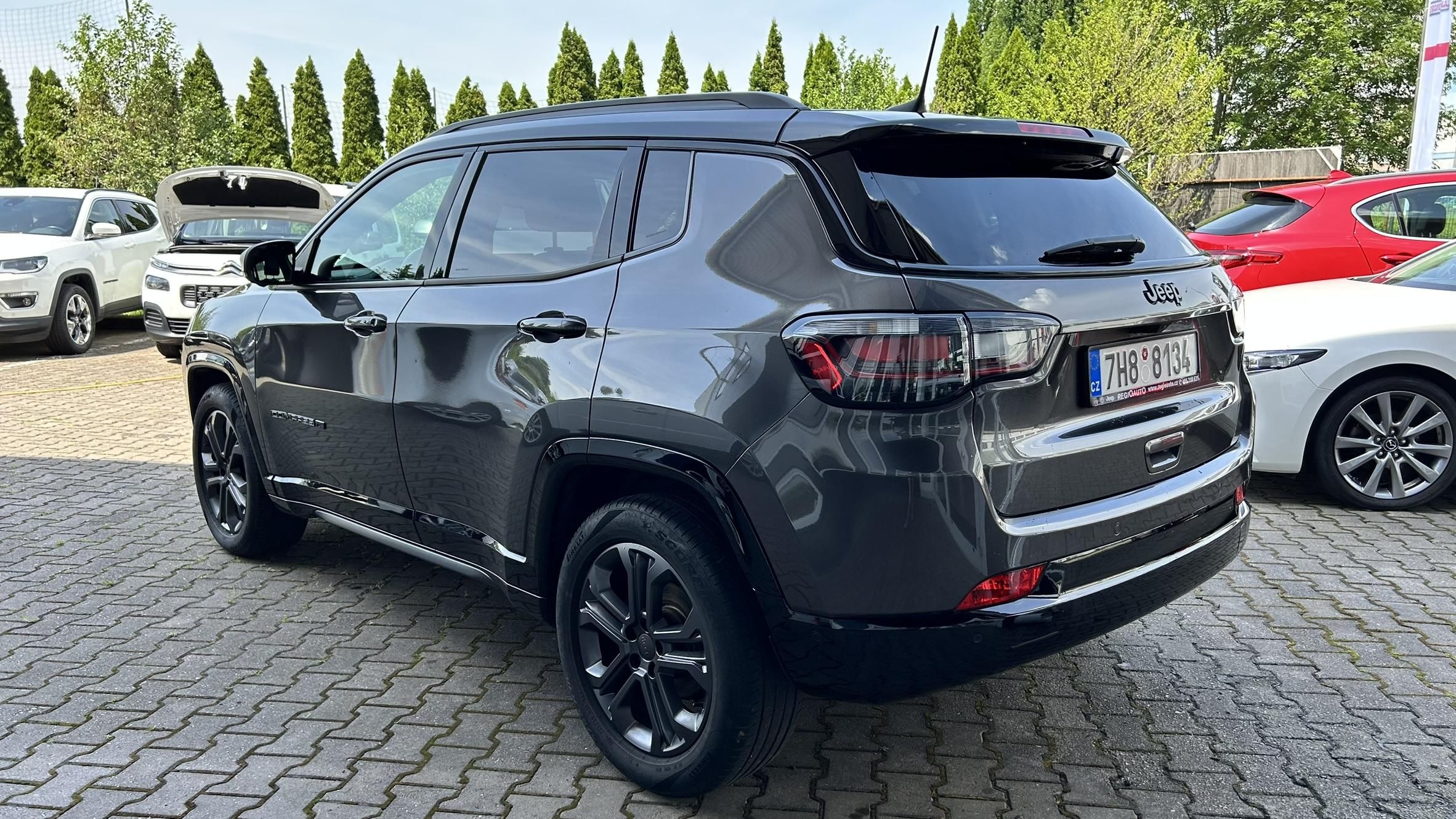 Jeep Compass, 1.3T 150k 80.Annivesary - fotka 4