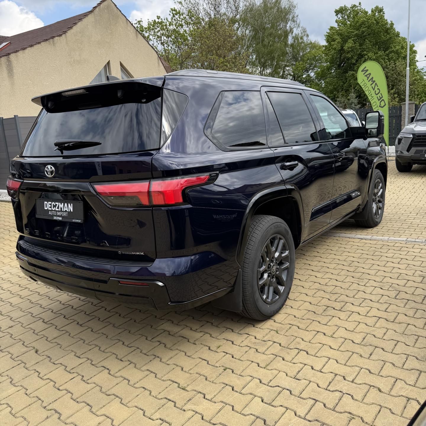 Toyota Sequoia - fotka 6