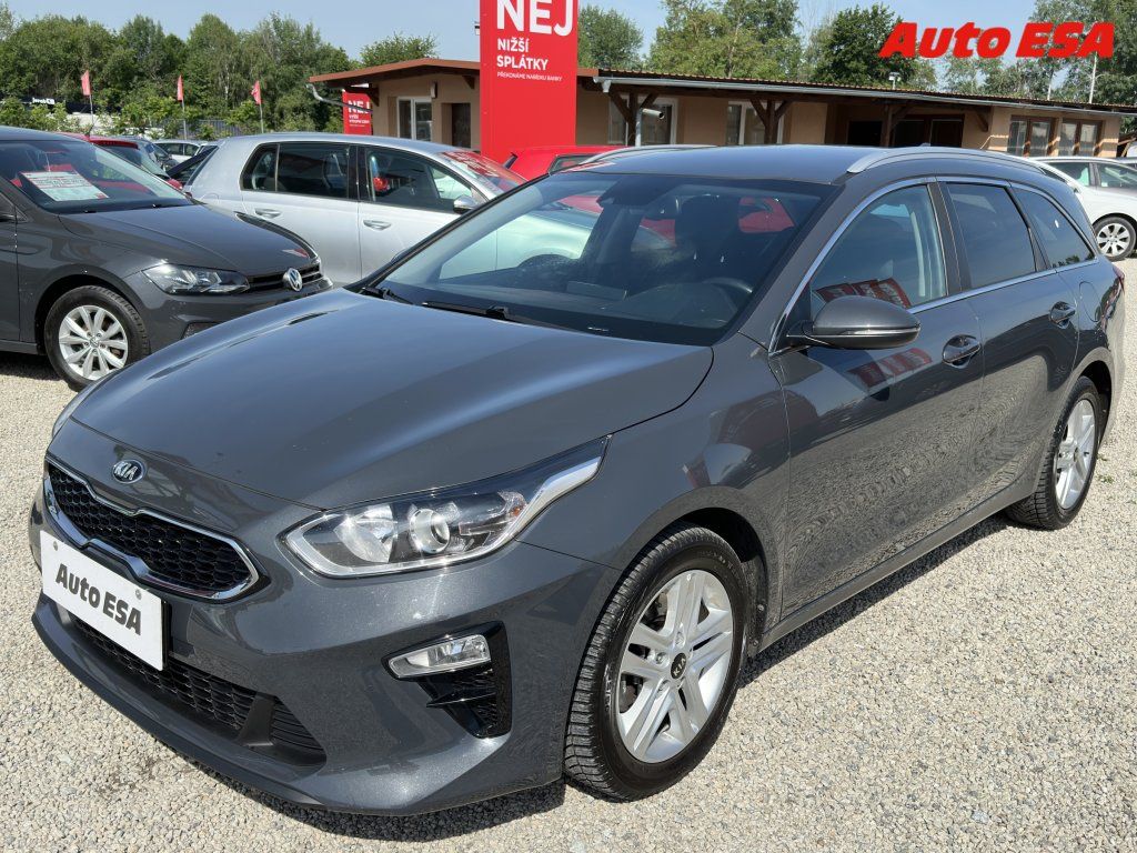 Kia Cee´d, 1.4T-GDi,ČR - fotka 3