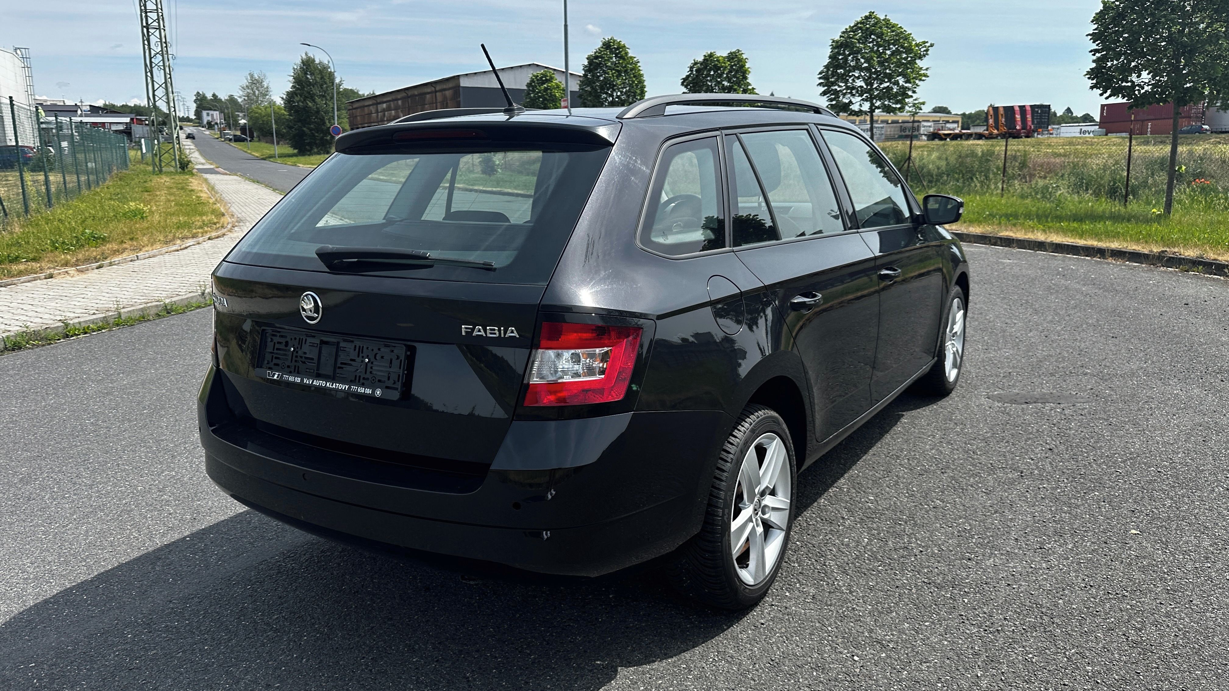 Škoda Fabia, 1.0 TSI - fotka 5