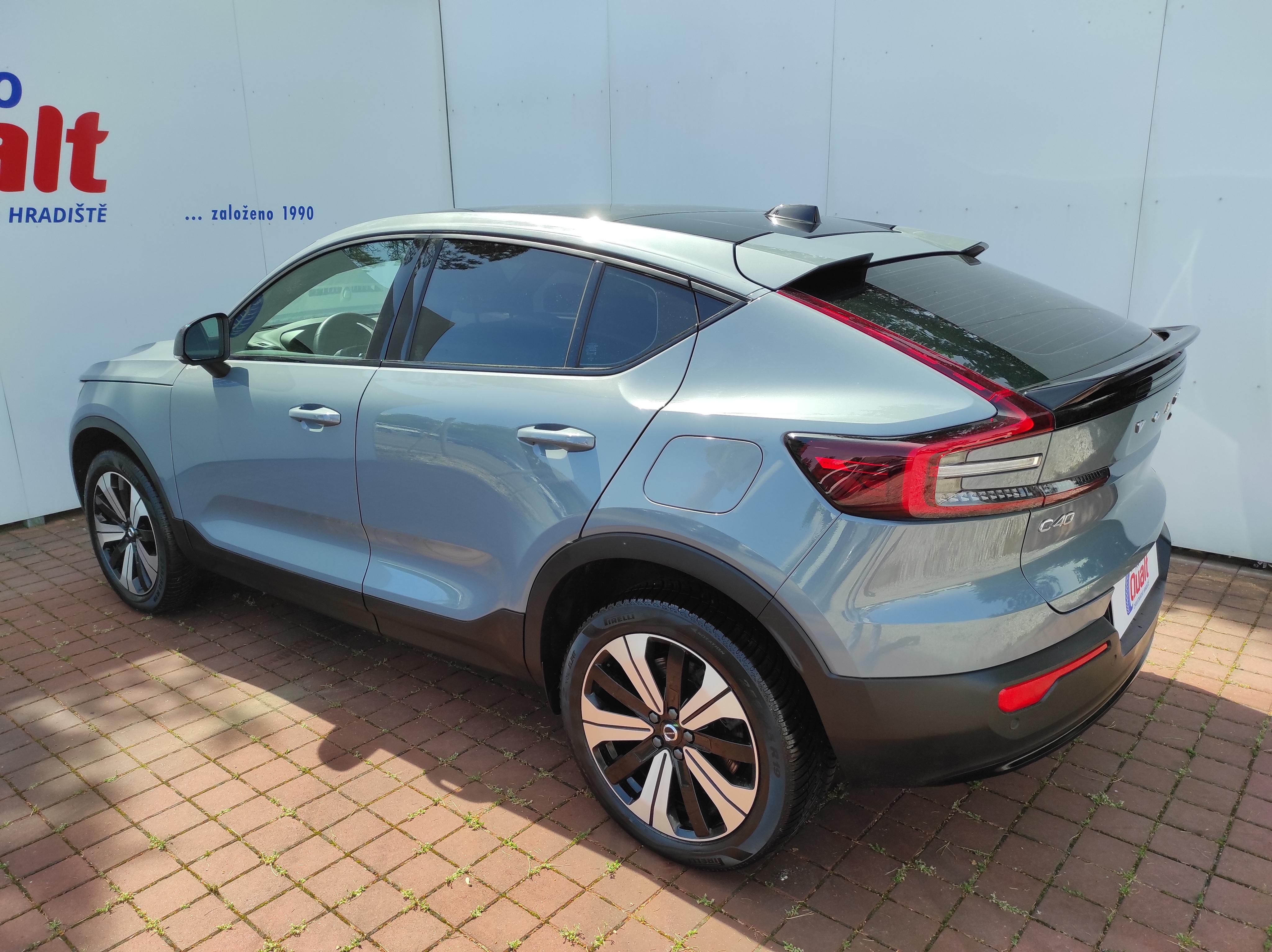 Volvo C40, 4x4 300 kW TČ SERVIS VOLVO - fotka 6