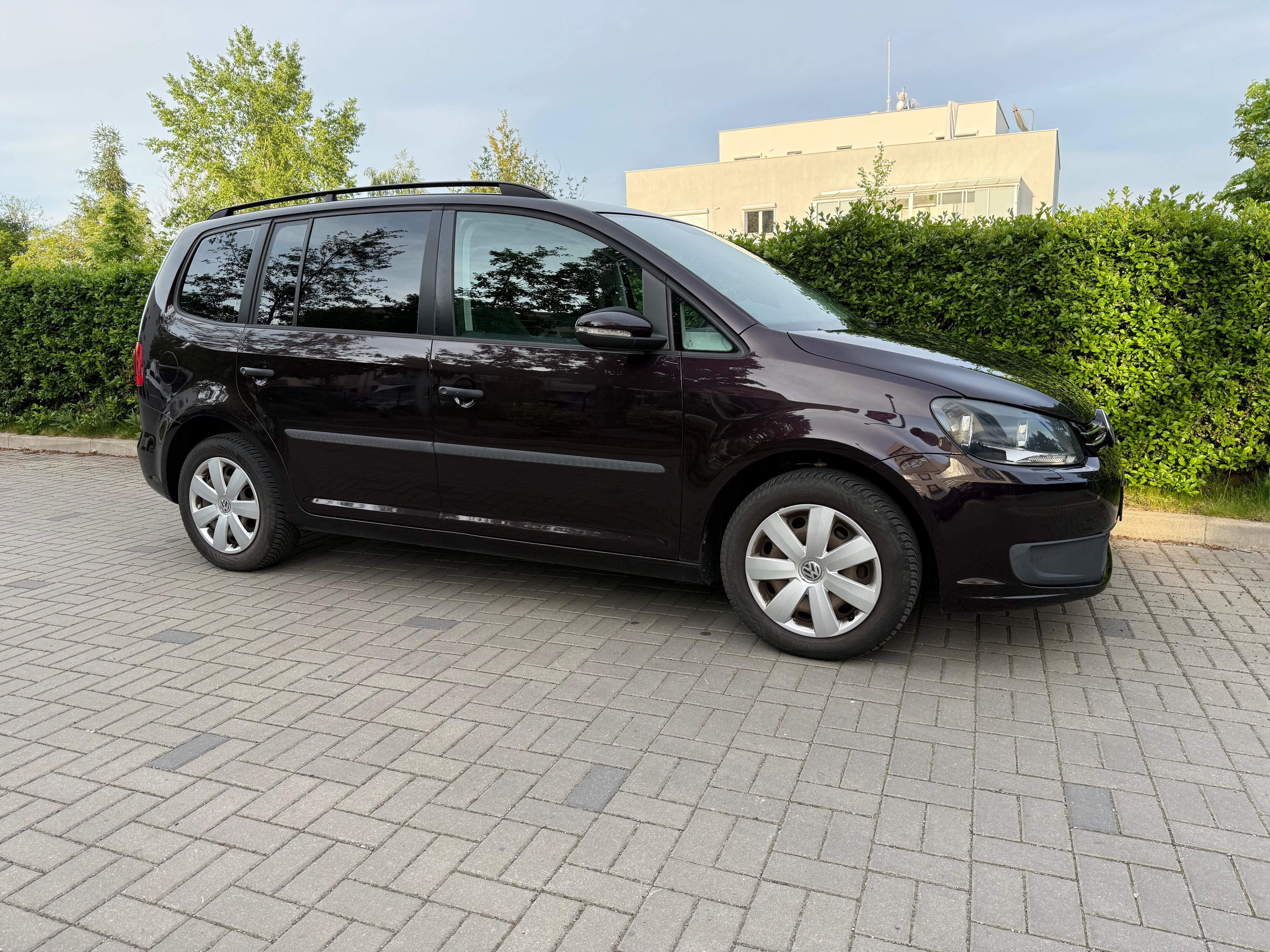 Volkswagen Touran, 1.2 TSI - 7 místné provedení - fotka 2