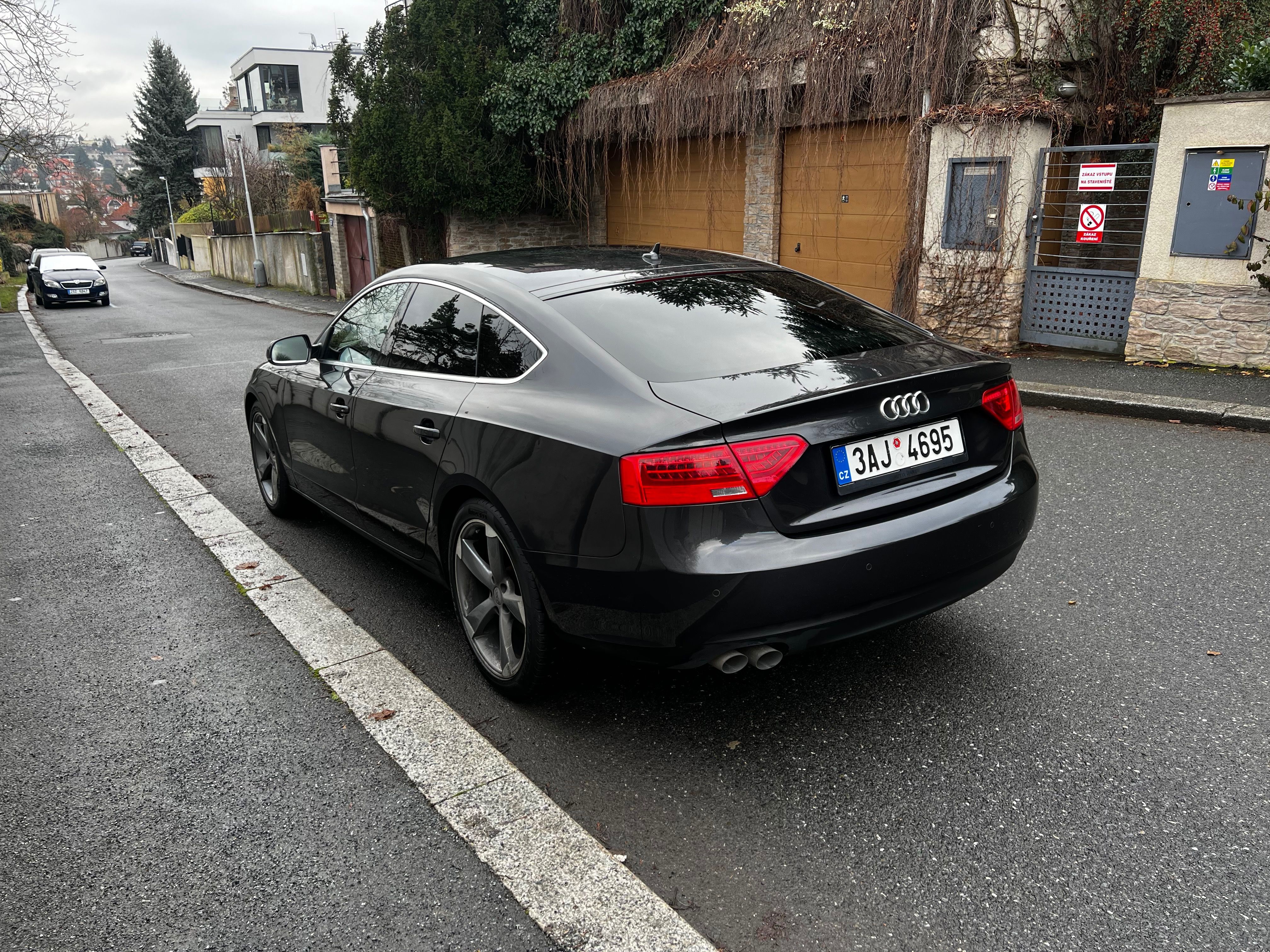 Audi A5, 2.0 TDI MANUÁL SPORTBACK - fotka 6