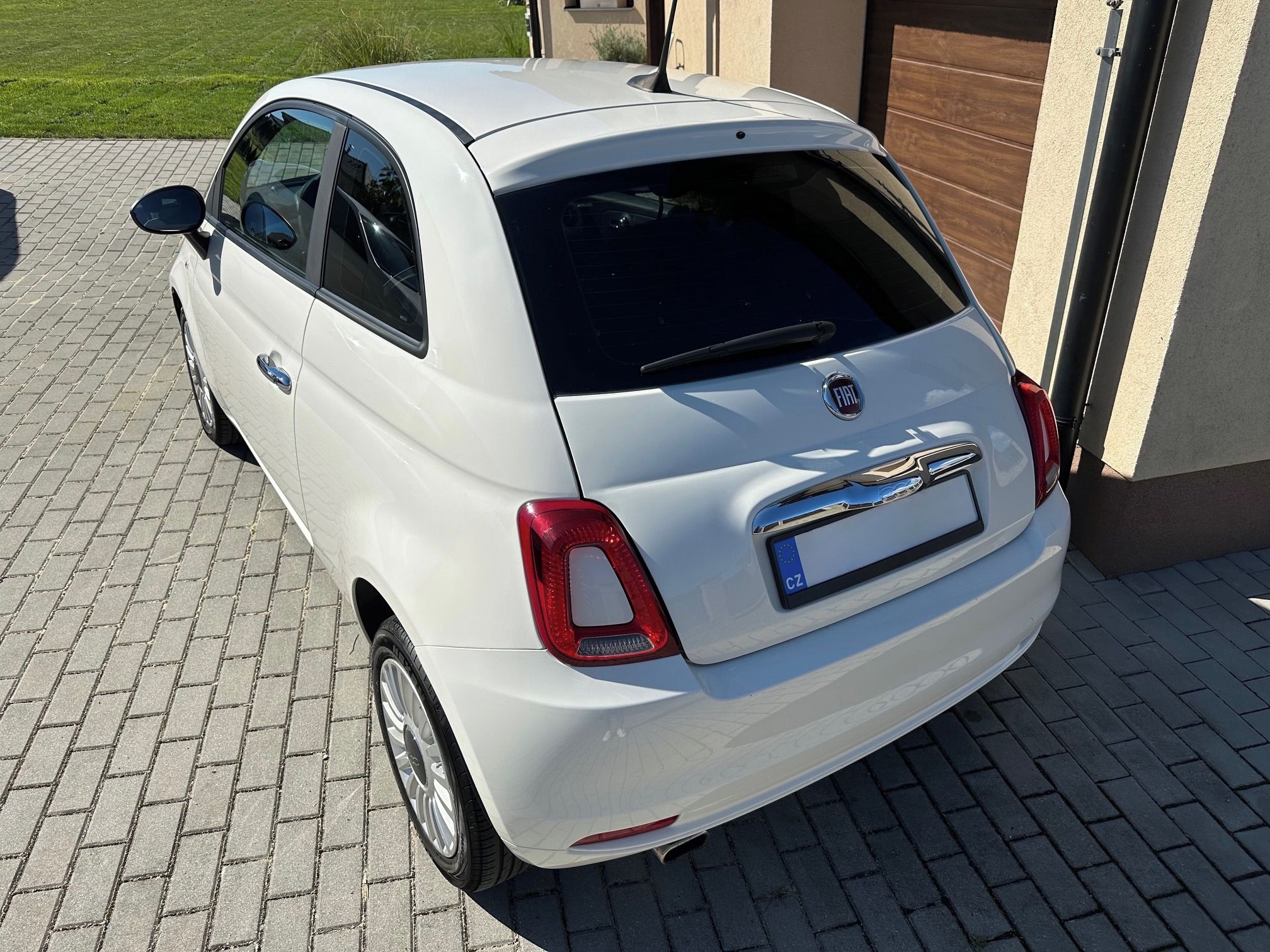 Fiat 500, 1.2 Automat, CarPlay, Tempomat - fotka 4