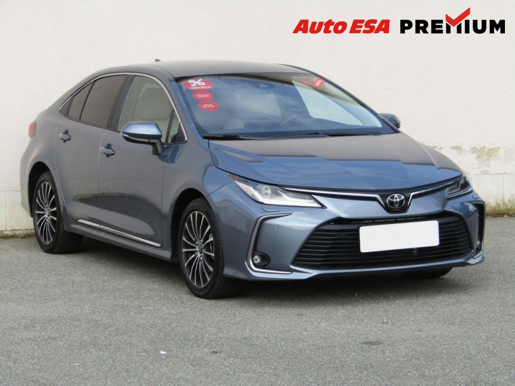 Toyota Corolla, 1.5,Comfort,navi,kamera