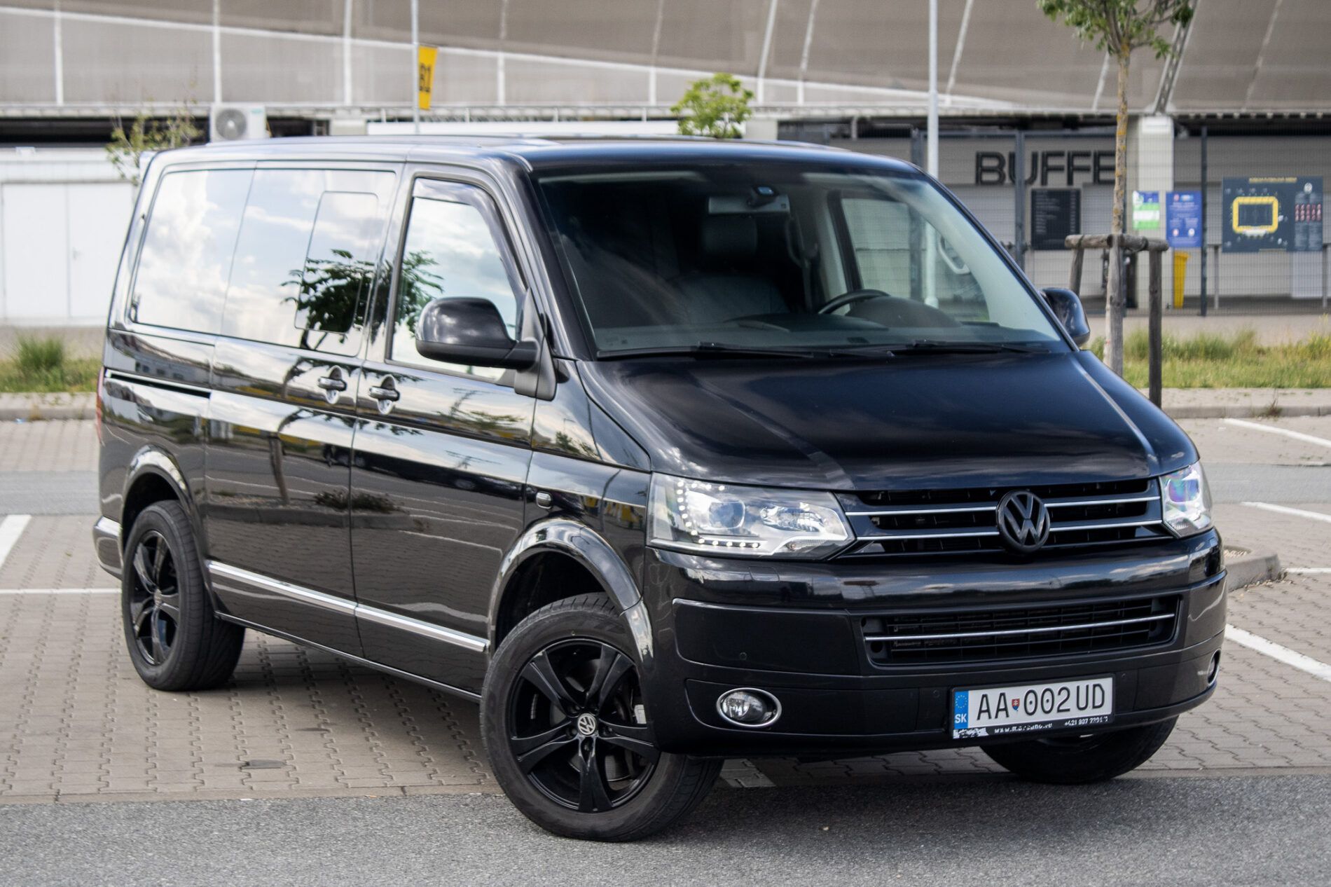 Volkswagen Multivan - fotka 3