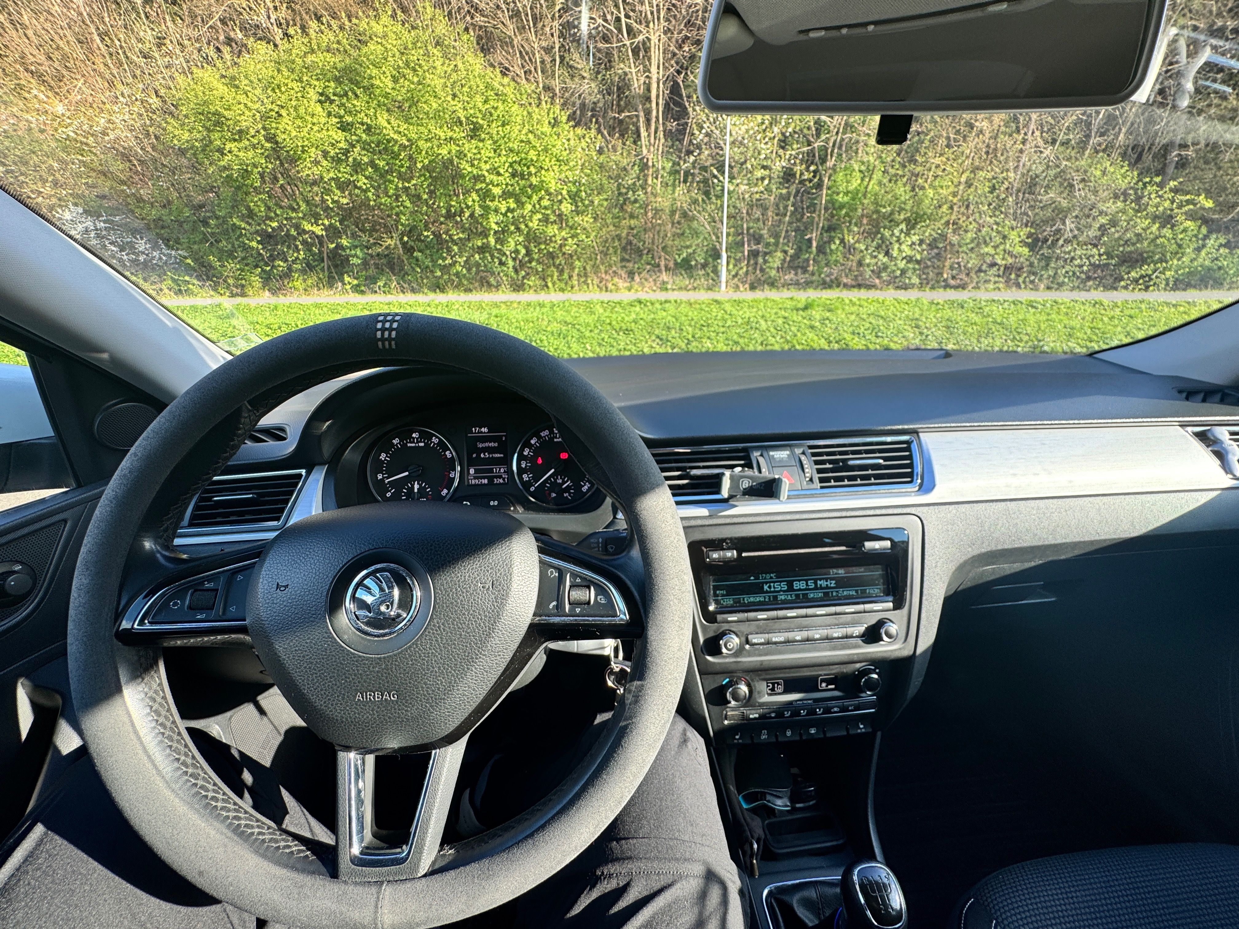 Škoda Rapid, Škoda Rapid 1,2 tsi 63kw tažné - fotka 2