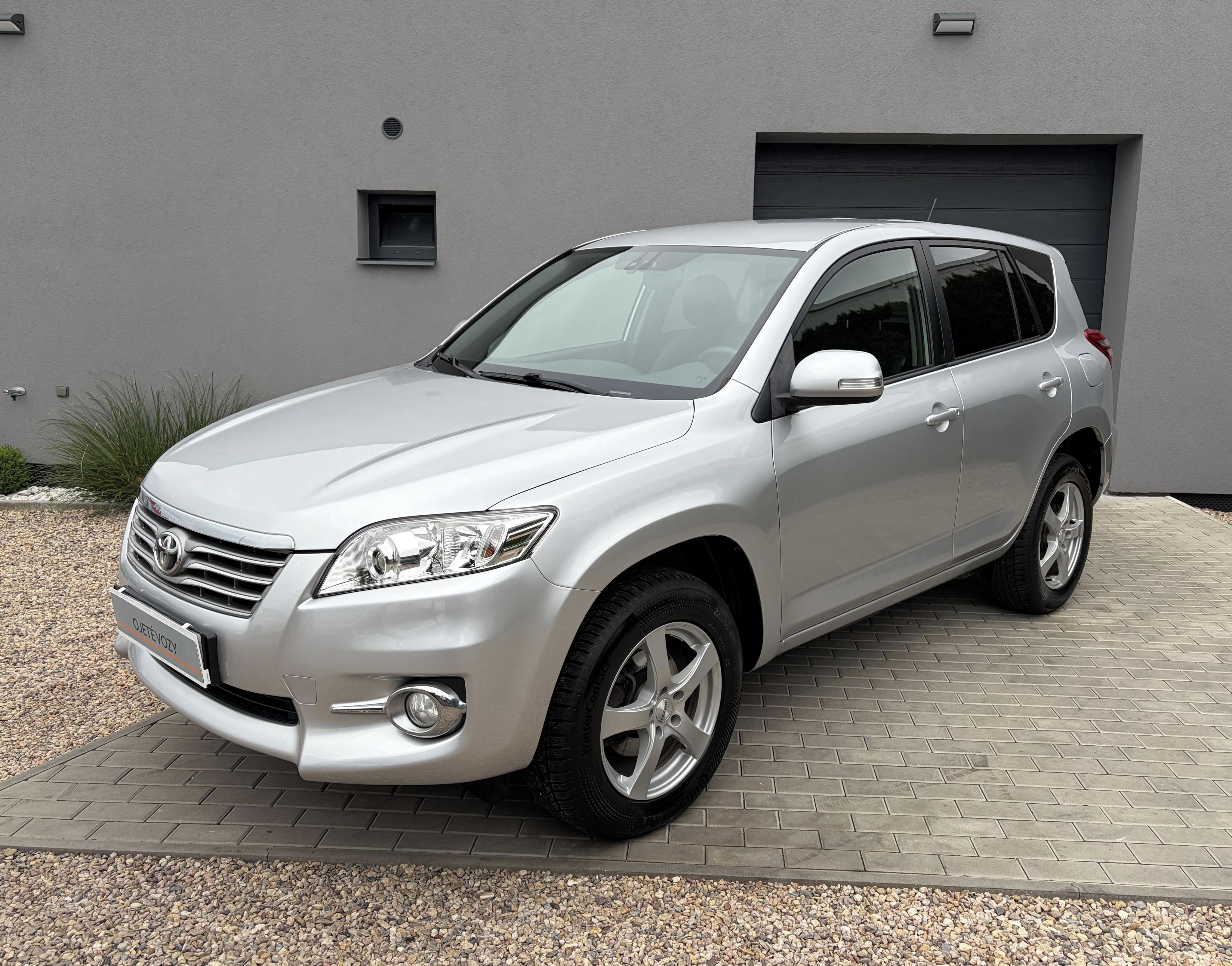 Toyota Rav4, 2.2 D-4D 4x4 110KW LUX