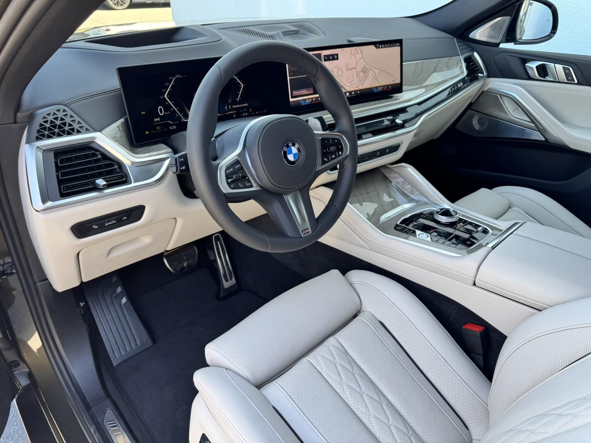 BMW X6, X6 xDrive 40i - fotka 5