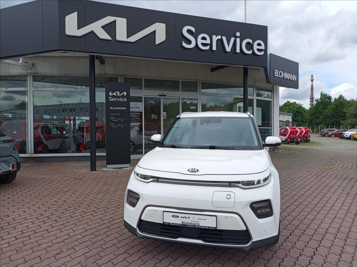 Kia e-Soul, 150 KW- baterie 64 kwh - fotka 5
