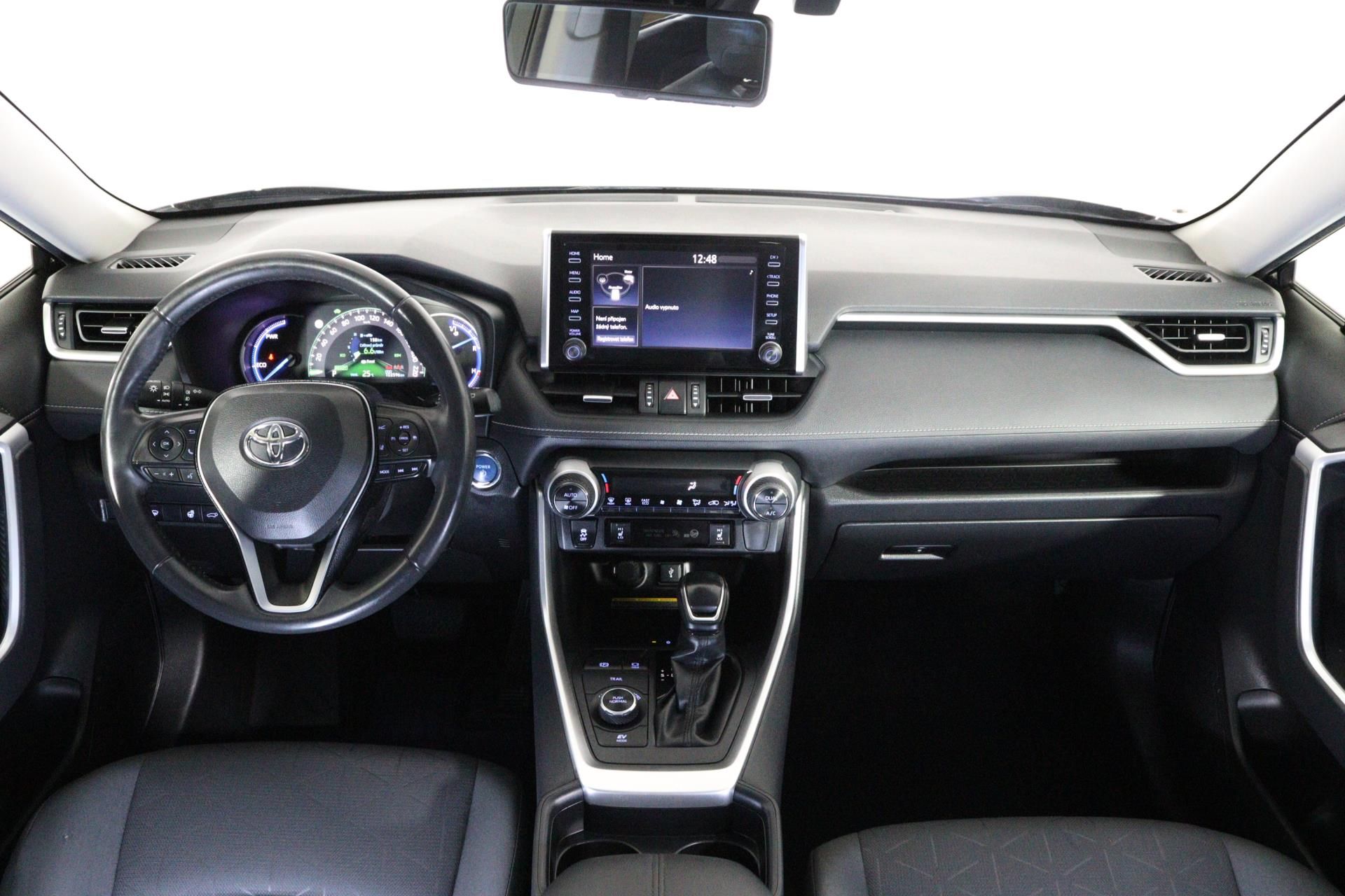 Toyota Rav4, 2,5 HYBRID 4WD e-CVT - fotka 5