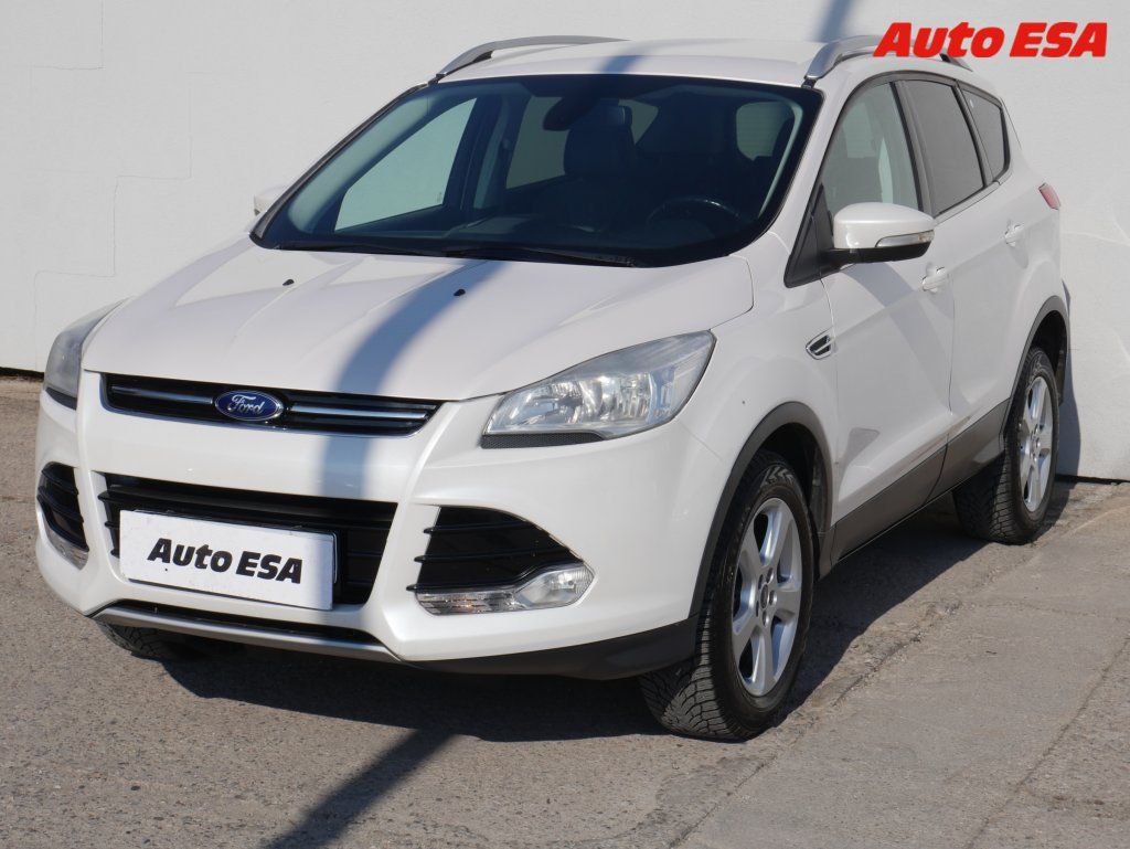 Ford Kuga, 2.0 TDCi 4x4,AT,xenon - fotka 3