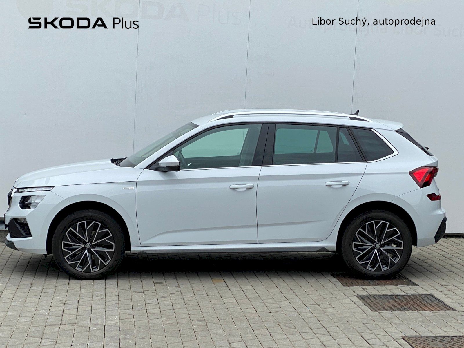 Škoda Kamiq, Top Selection 1.0 TSI 85 kW DS - fotka 3