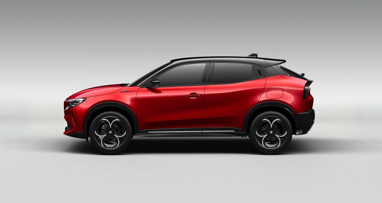 Alfa Romeo Junior, Ibrida Sport Speciale 1.2 Turb - fotka 2