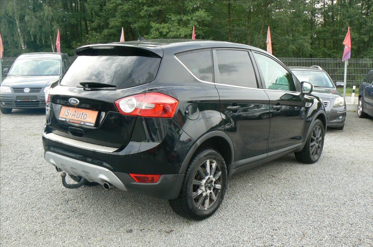 Ford Kuga, 2,0 TDCi  4x4 - fotka 4